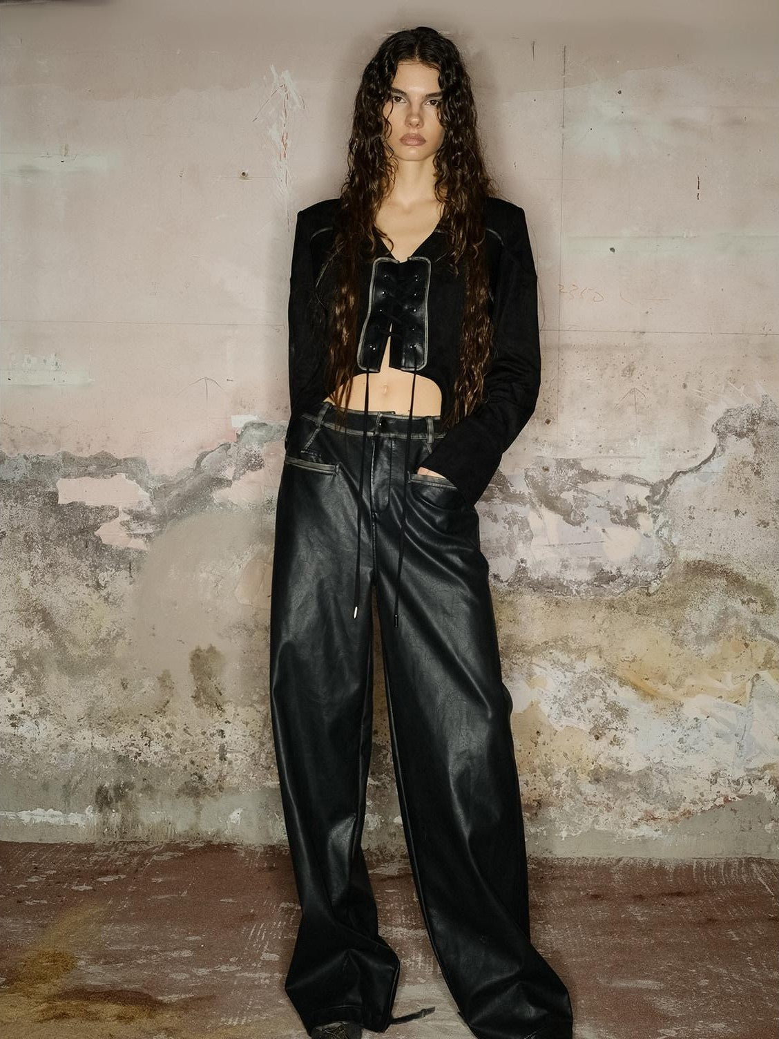 NORTH NODE Black Faded Distressed Natural Waist Women&