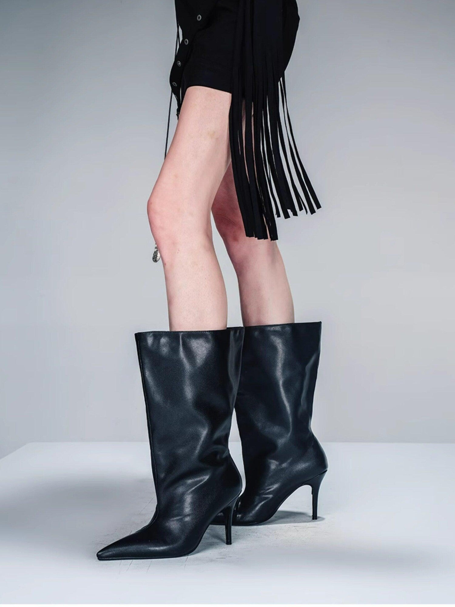 NORTH NODE Black Tassel Strap Straight Slim Women&