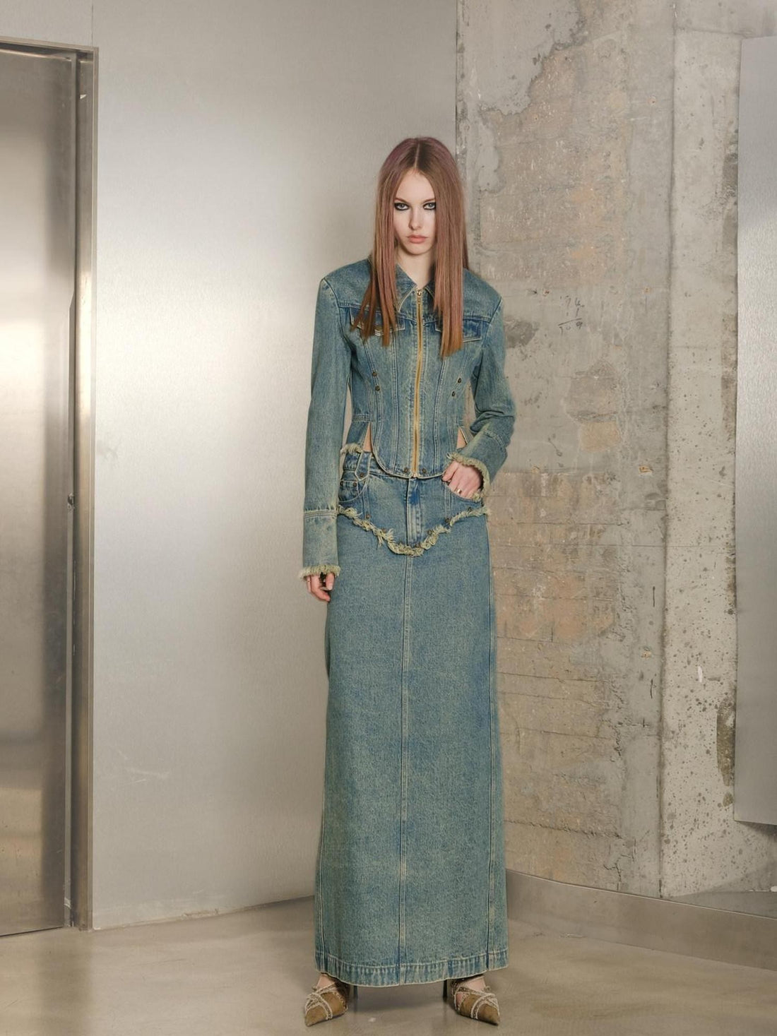 NORTH NODE Blue Washed Frayed Hem Slimming Women&