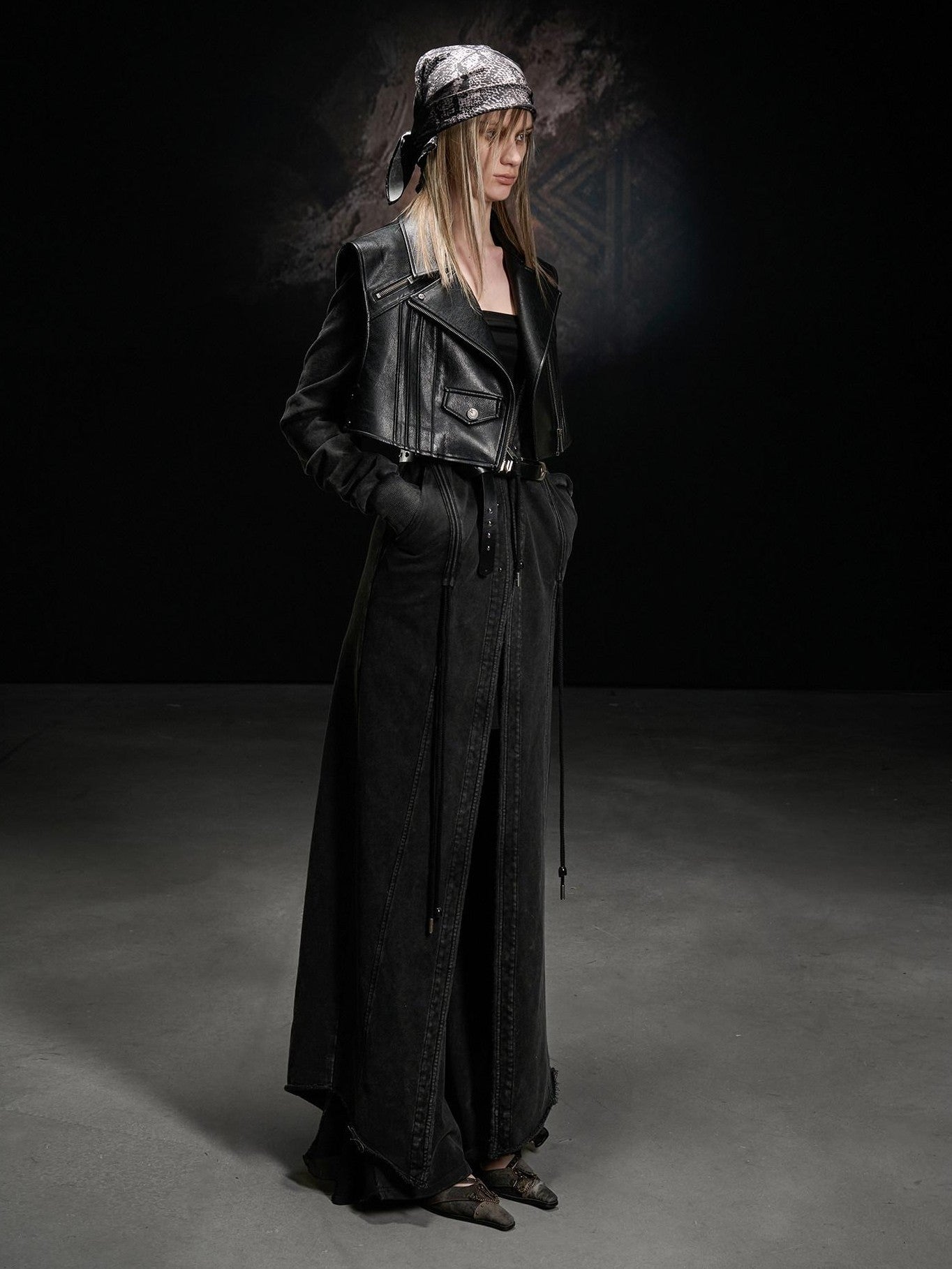 NORTH NODE Boxy Studded Pleated Biker Turn Collar Women&