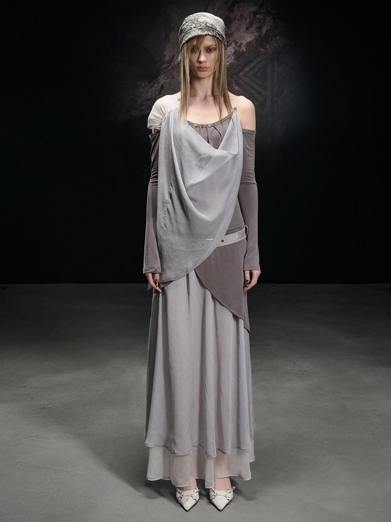 NORTH NODE Chiffon Splice Asymmetric Off Shoulder Women&