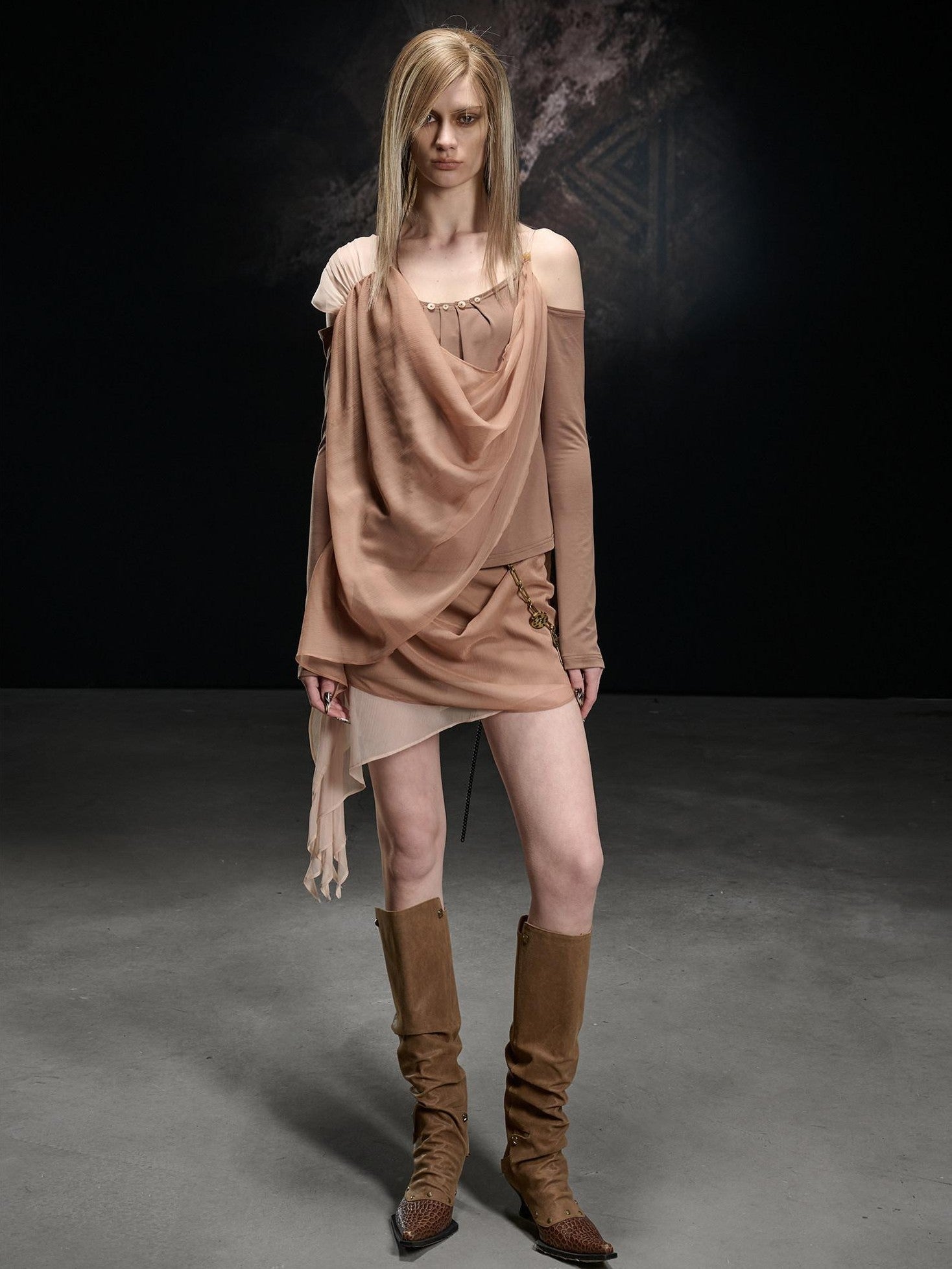 NORTH NODE Chiffon Splice Asymmetric Off Shoulder Women&