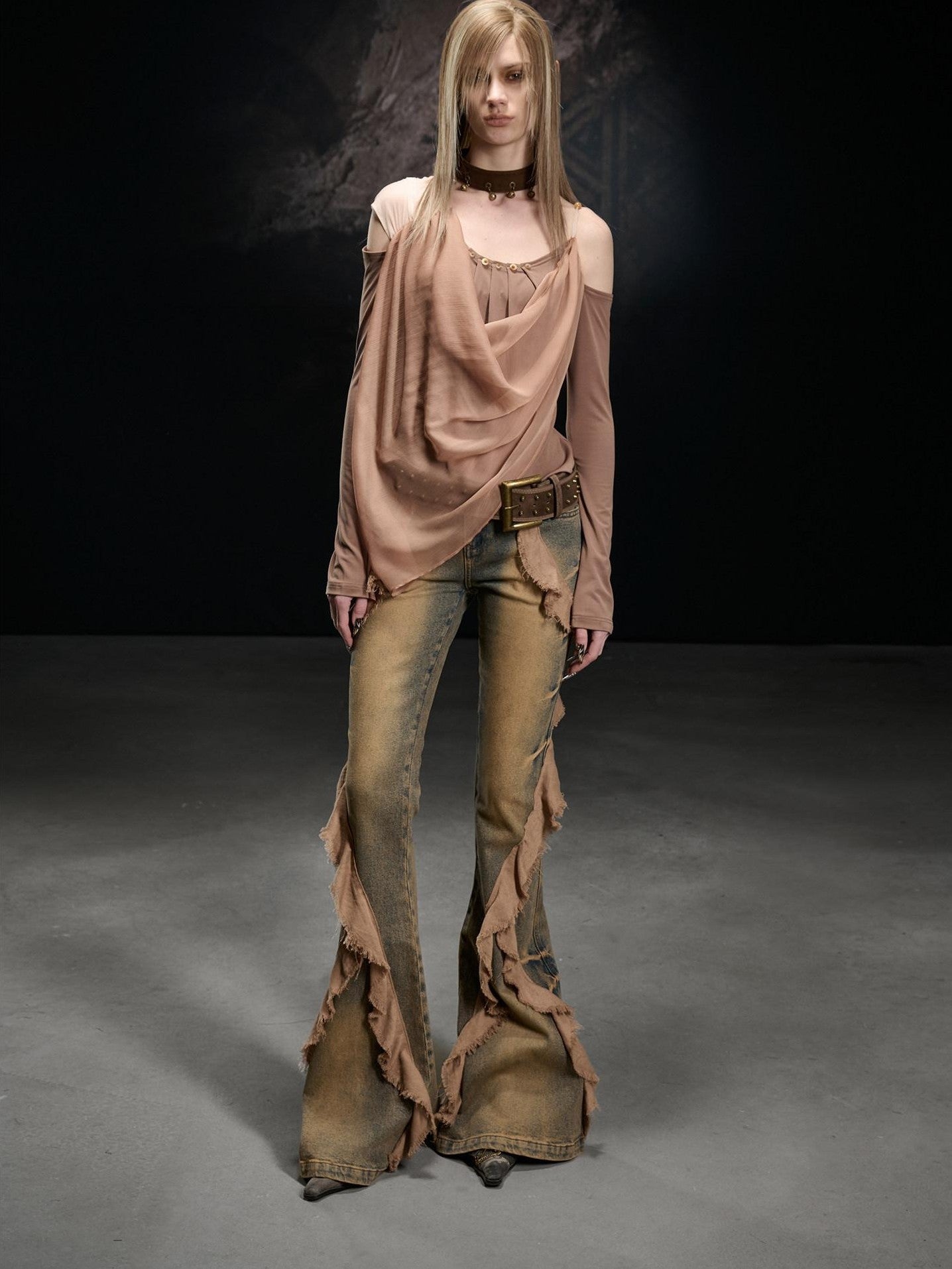 NORTH NODE Chiffon Splice Asymmetric Off Shoulder Women&