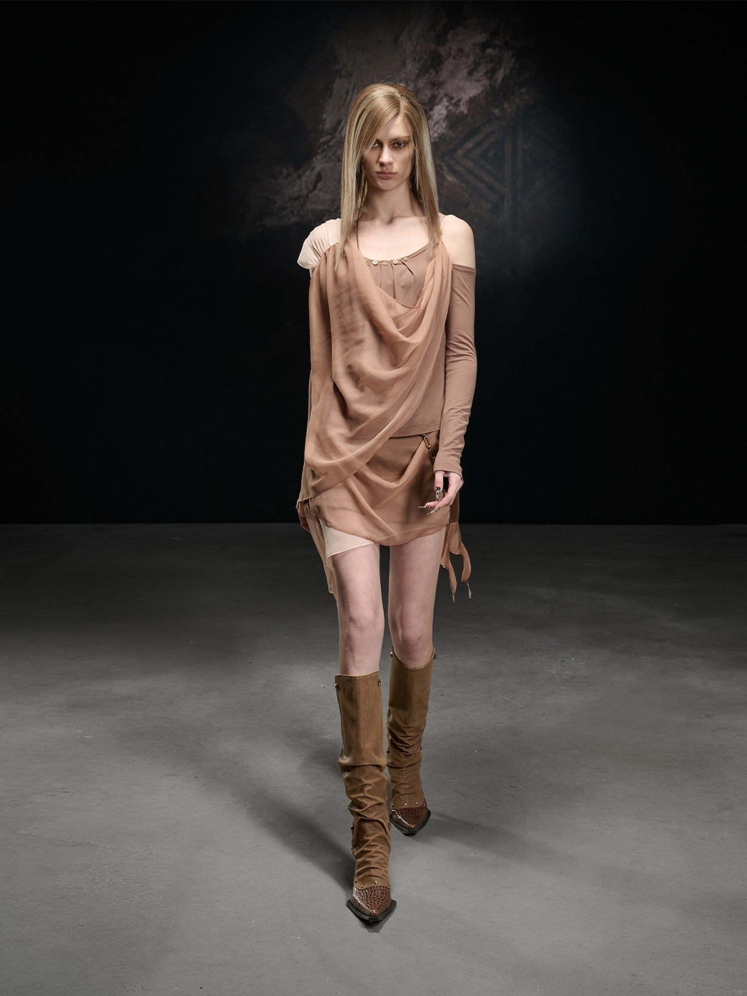 NORTH NODE Chiffon Splice Asymmetric Off Shoulder Women&