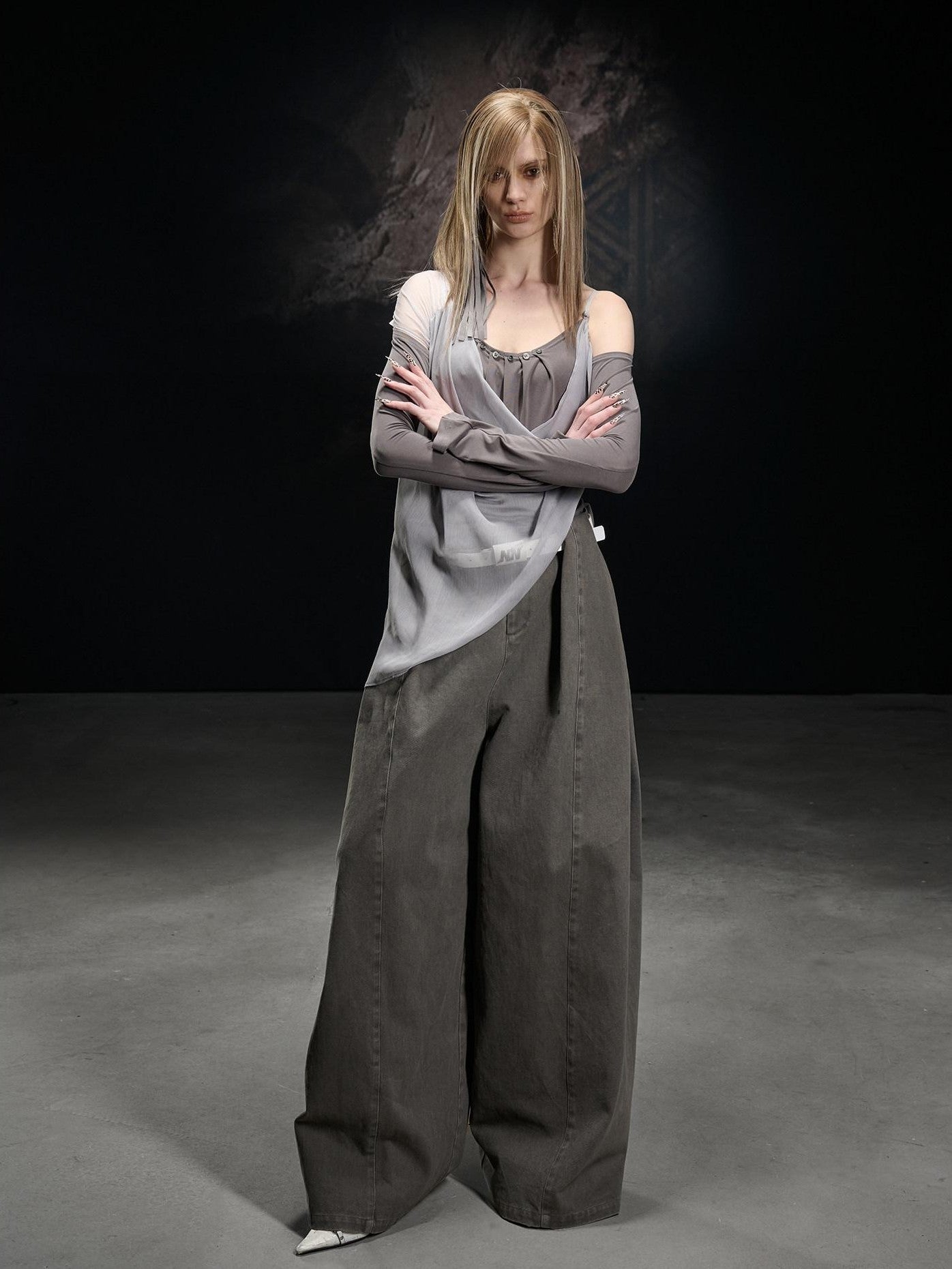 NORTH NODE Chiffon Splice Asymmetric Off Shoulder Women&