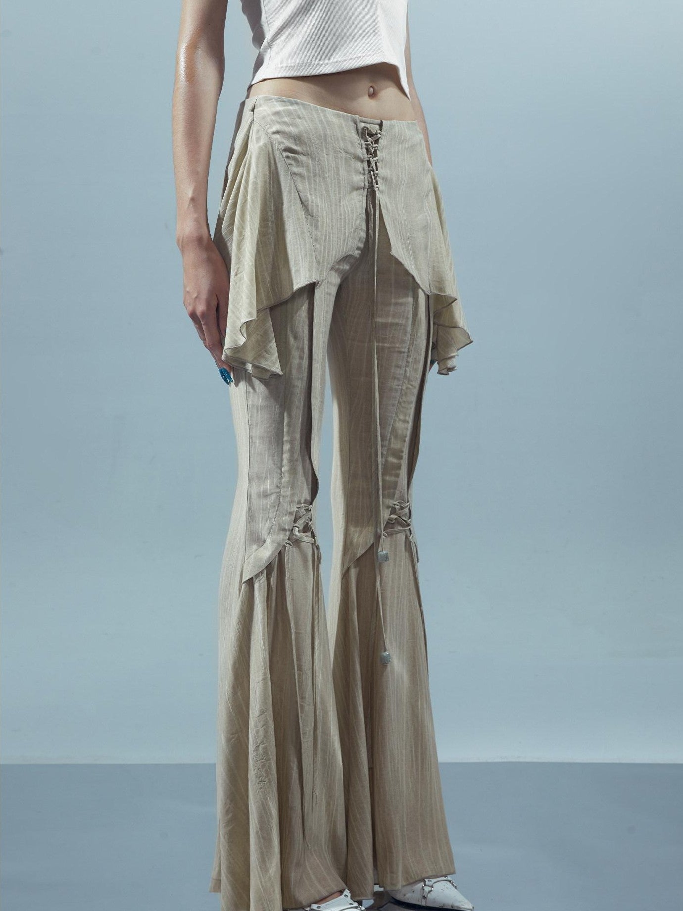 NORTH NODE Coffee Lace Tie Crotch Flap Slim Micro Flare Women&