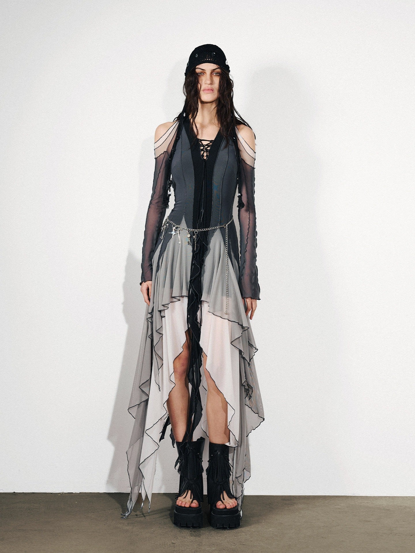 NORTH_NODE_Colorblock_Panel_Asymmetric_Ruffle_Off_Shoulder_Women&