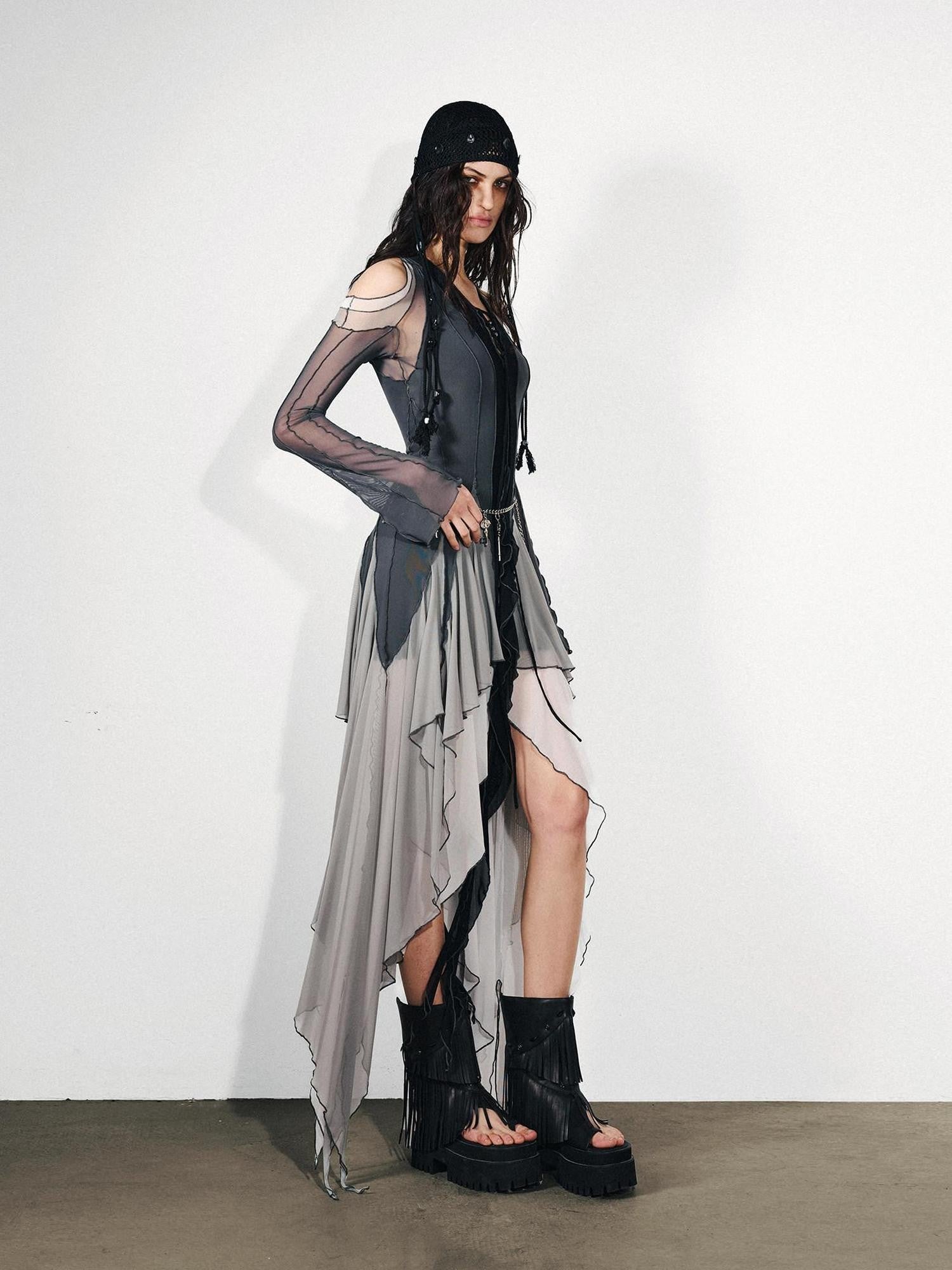 NORTH NODE Colorblock Panel Asymmetric Ruffle Off Shoulder Women&