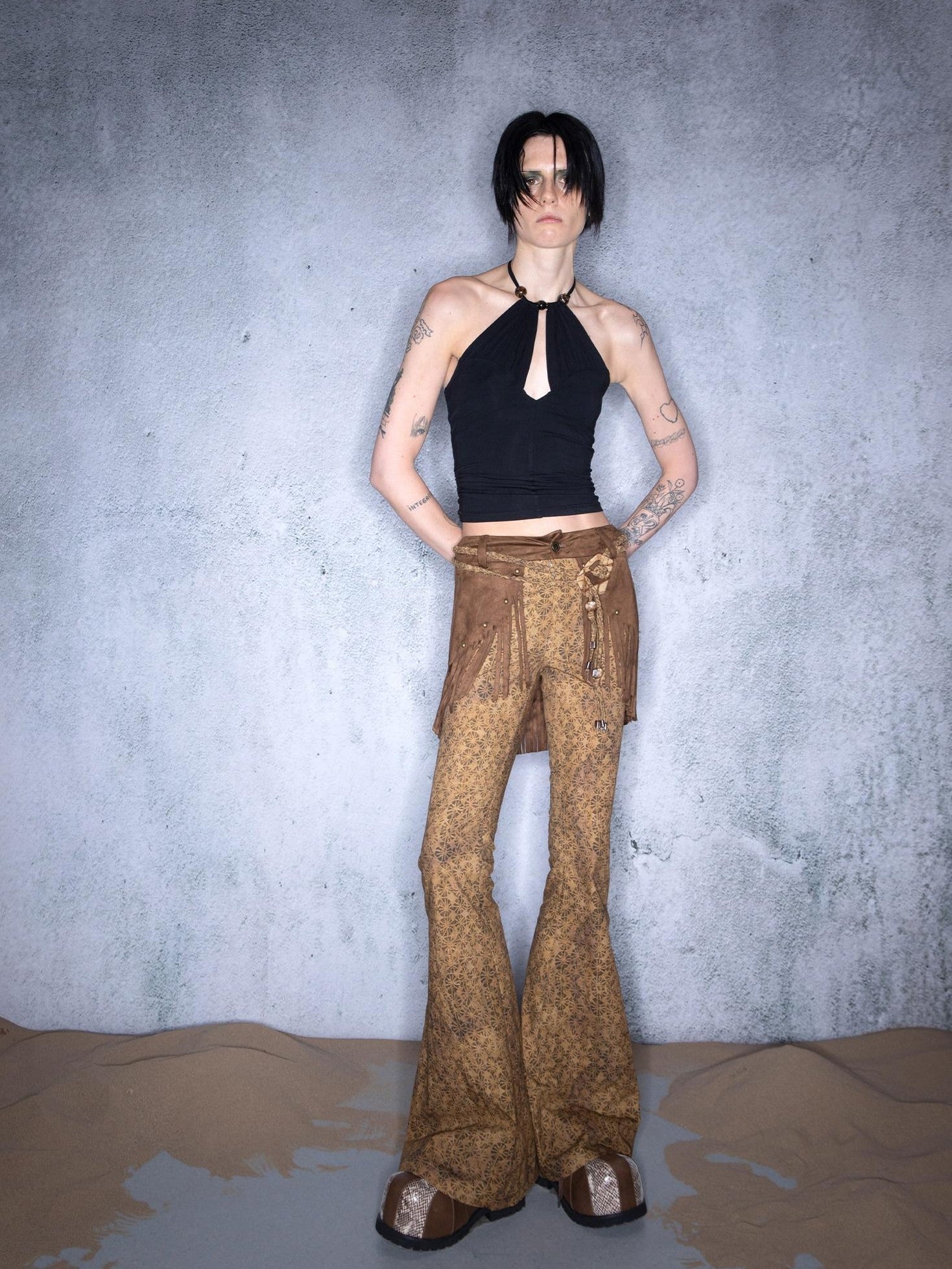 NORTH NODE Cropped Beaded Cutout Slim Fit Women&
