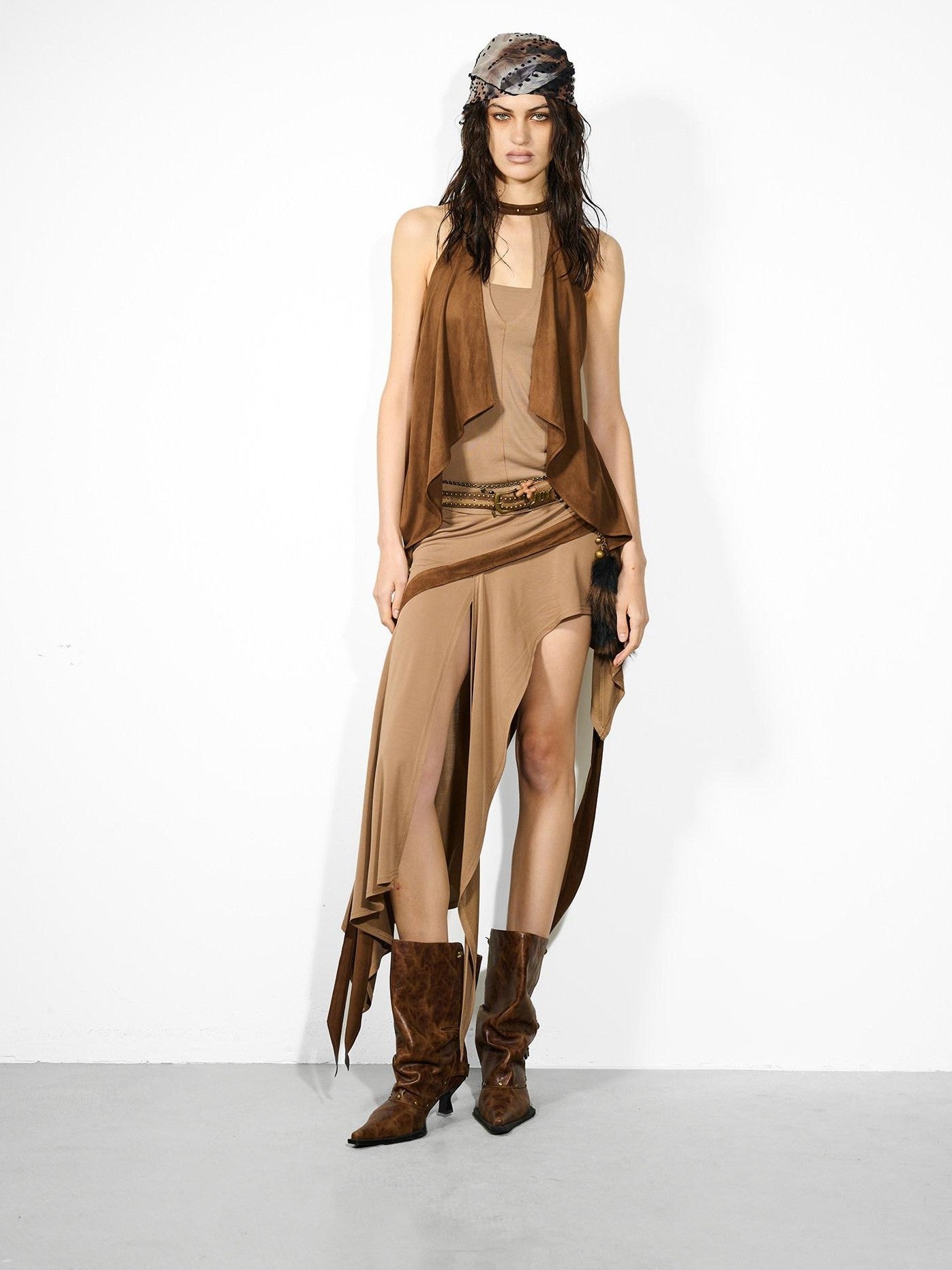 NORTH NODE Cropped Spliced Faux Two Piece Deep V Women&
