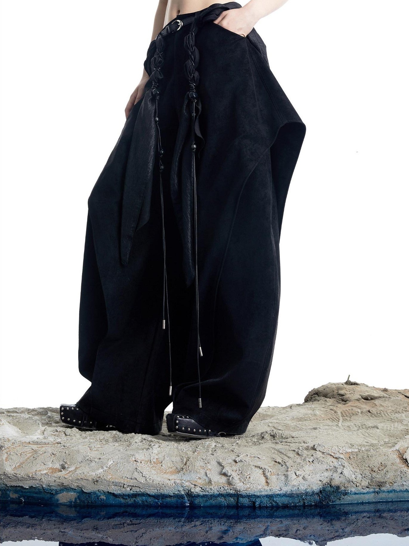 NORTH NODE Deconstructed Pleated Zipper Natural Waist Women&