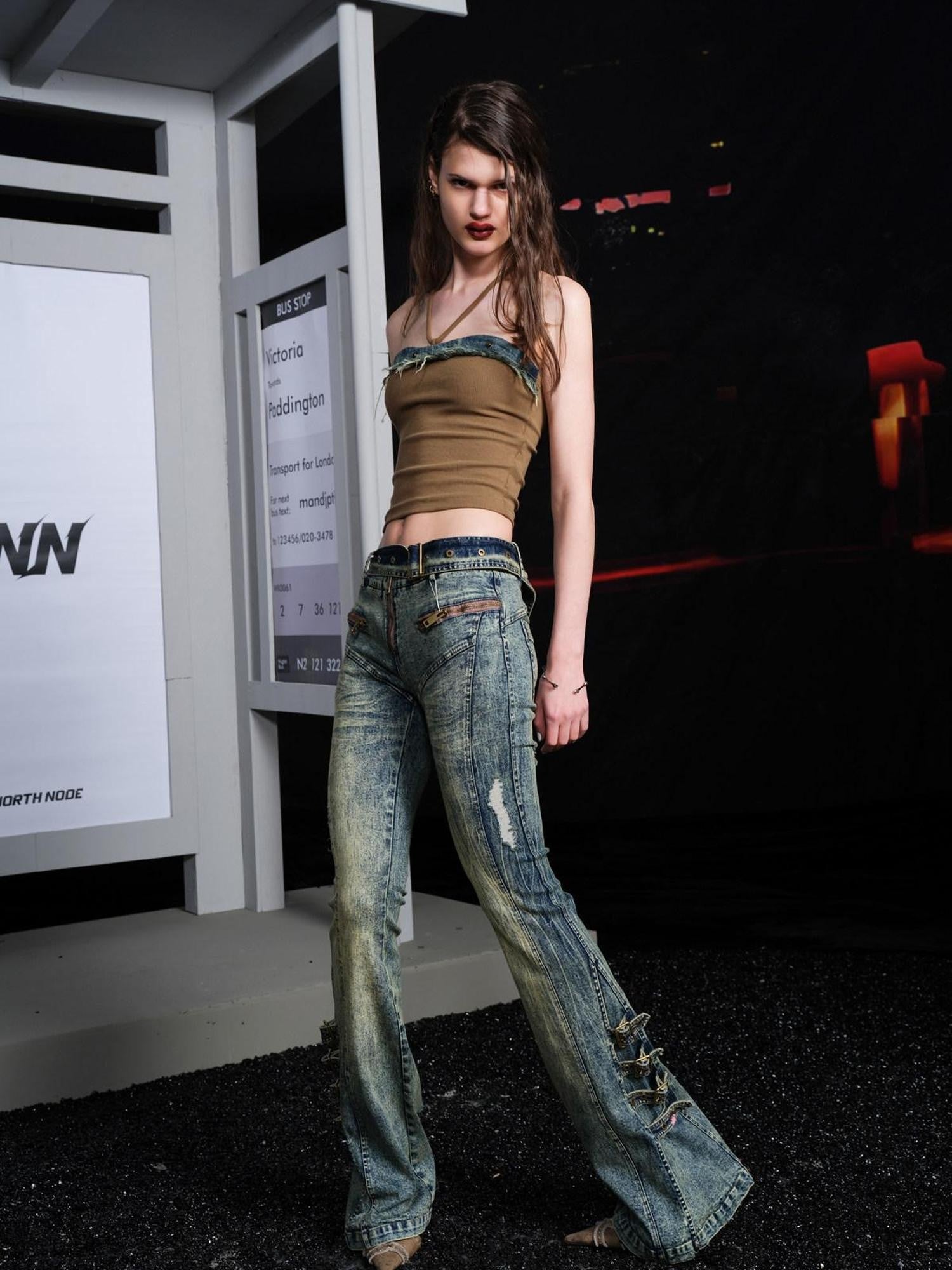 NORTH NODE Distressed Slim Fit Natural Waist Slight Stretch Women&