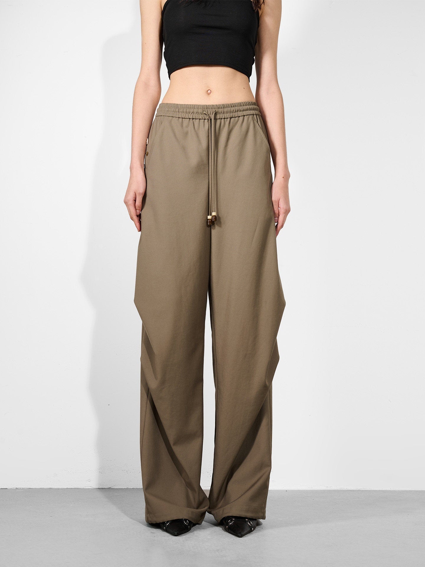 NORTH_NODE_Double_Pleat_Elastic_Waist_Drawstring_Women&