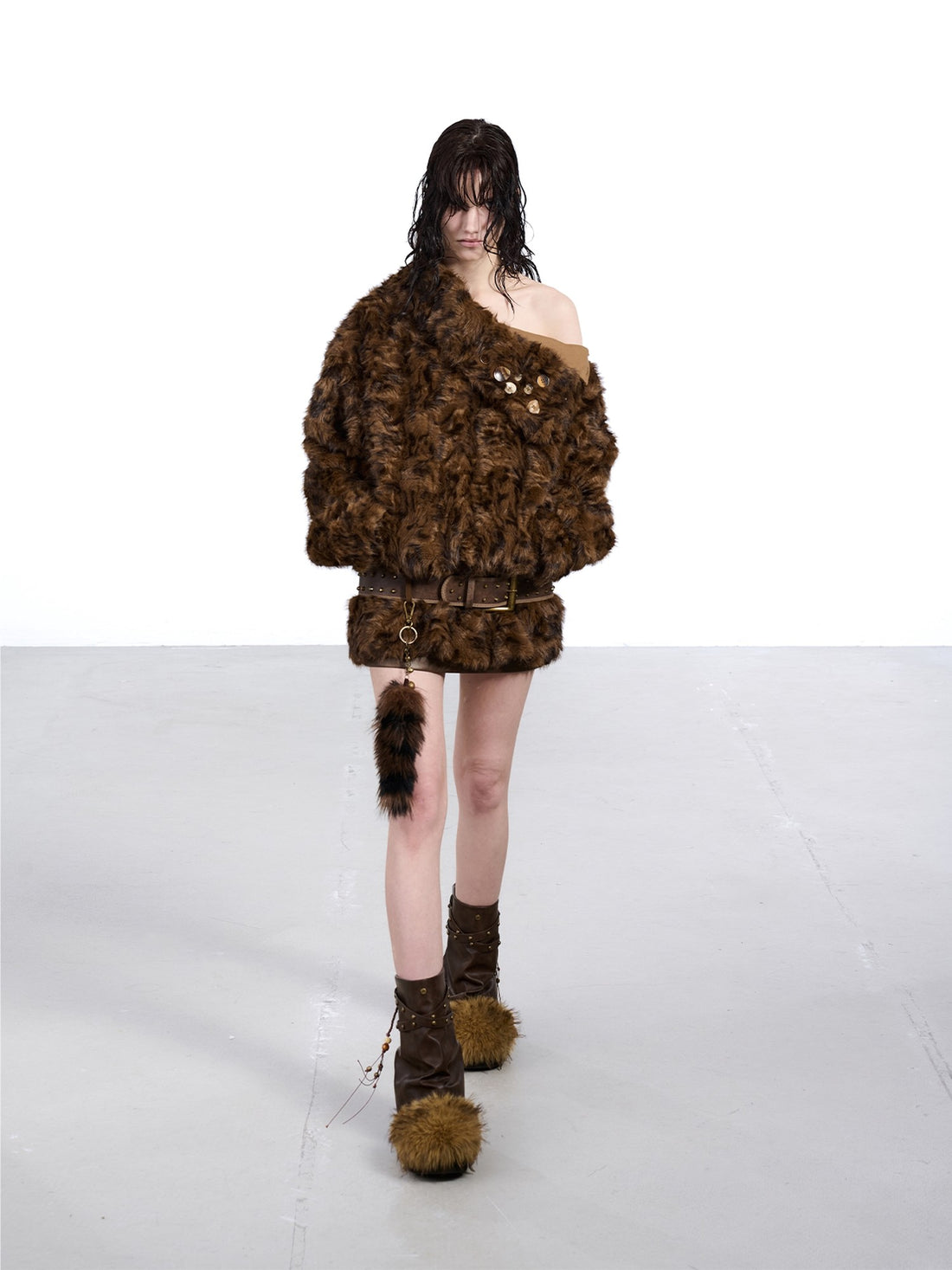 NORTH NODE Faux Fur Lapel Cropped Loose Women&