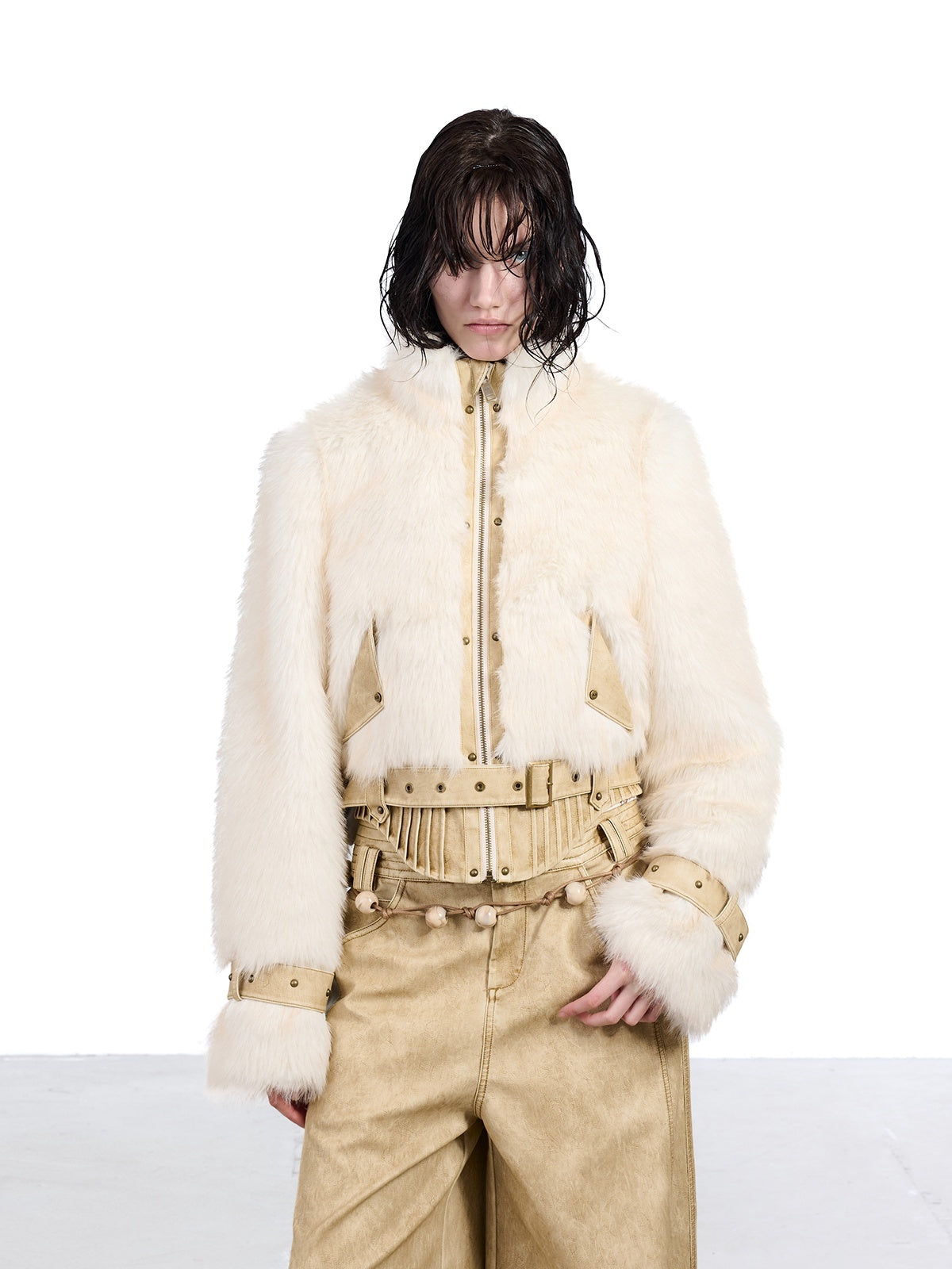NORTH_NODE_Fluffy_Spliced_Layered_Zipper_Women&