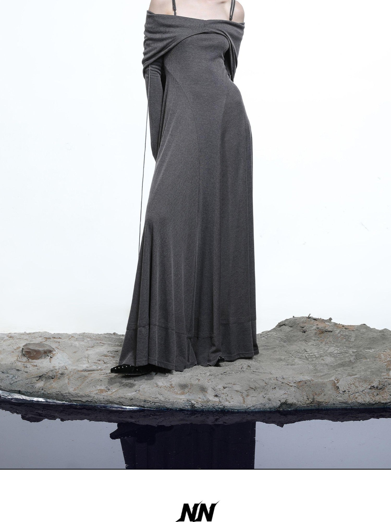 NORTH NODE Gothic Hooded Cinched Waist Long Sleeve Women&