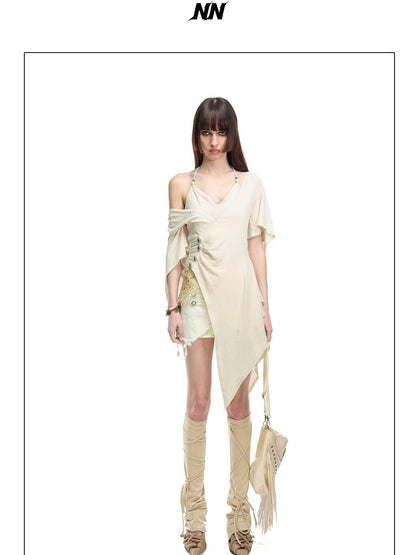 NORTH NODE Halter V-neck Irregular Diagonal Pleated Women&