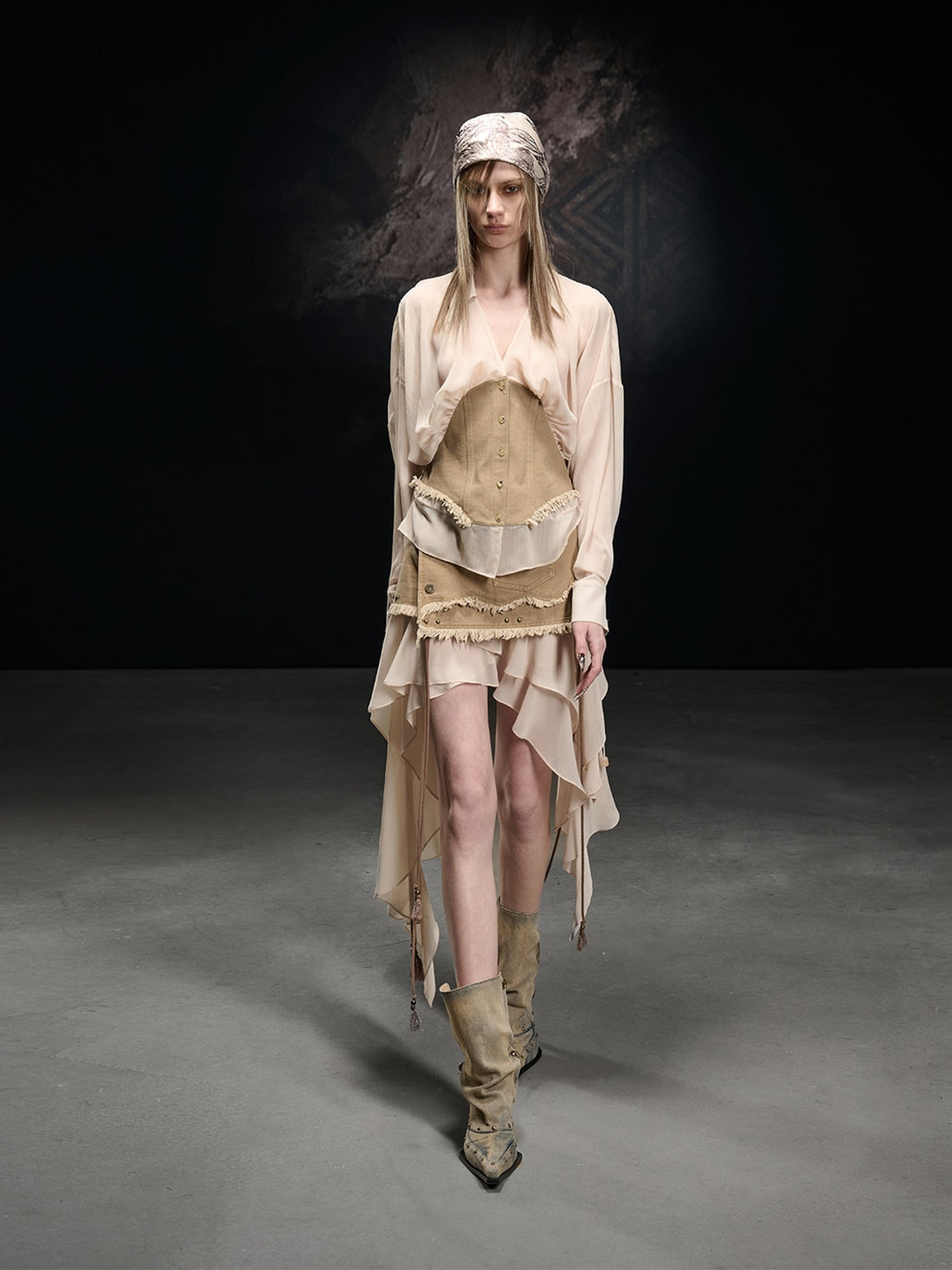 NORTH NODE Khaki Splice Cinched Waist V-neck Slim Women&