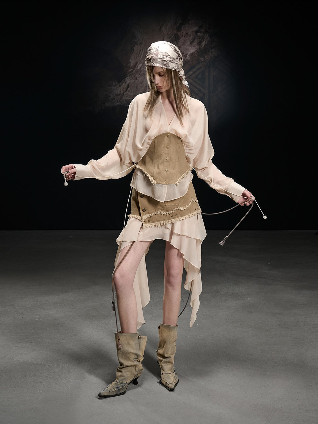 NORTH NODE Khaki Splice Cinched Waist V-neck Slim Women&