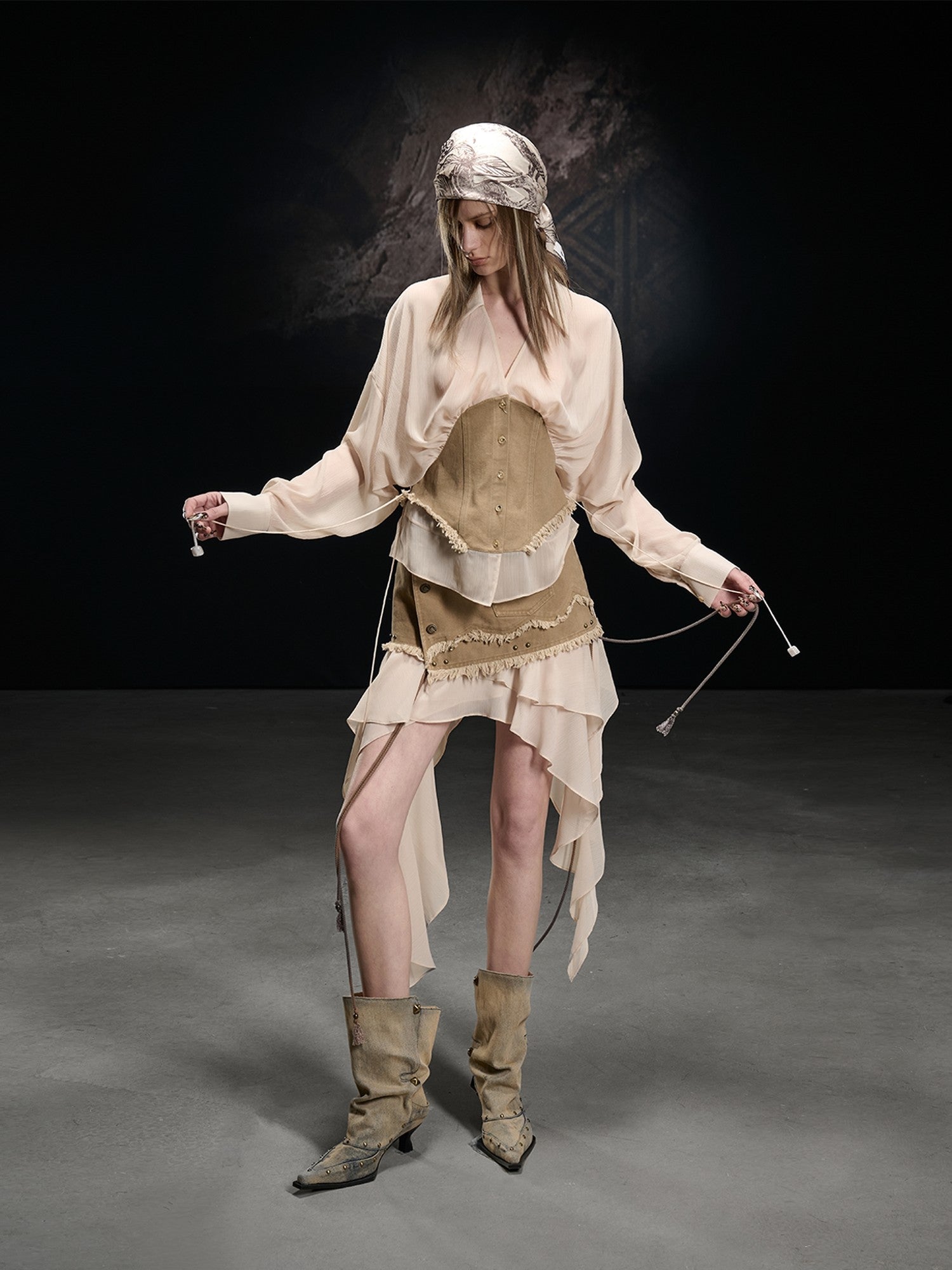 NORTH NODE Khaki Splice Cinched Waist V-neck Slim Women&