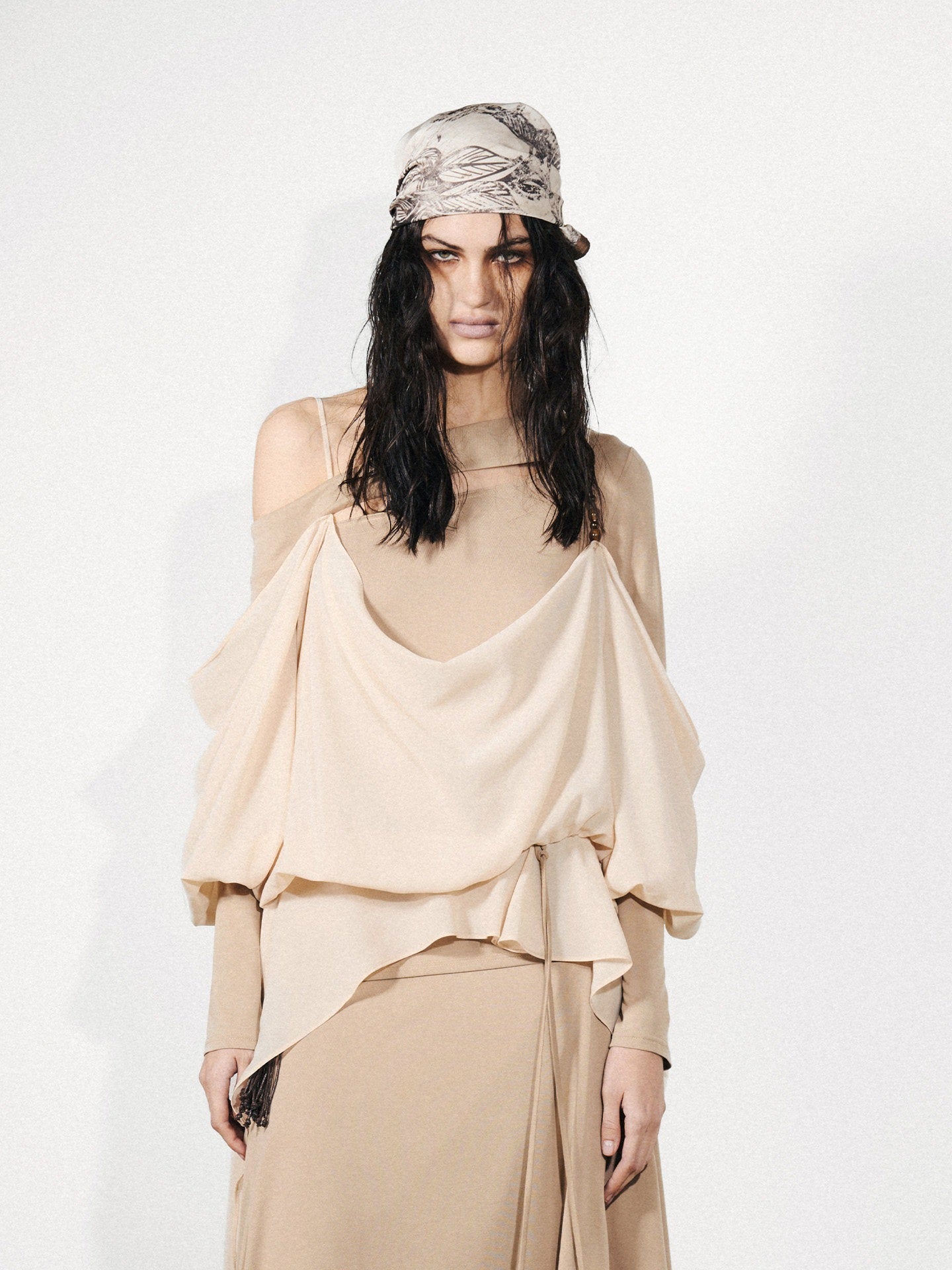 NORTH_NODE_Knit_Splice_Asymmetric_Ruffle_One_Shoulder_Women&