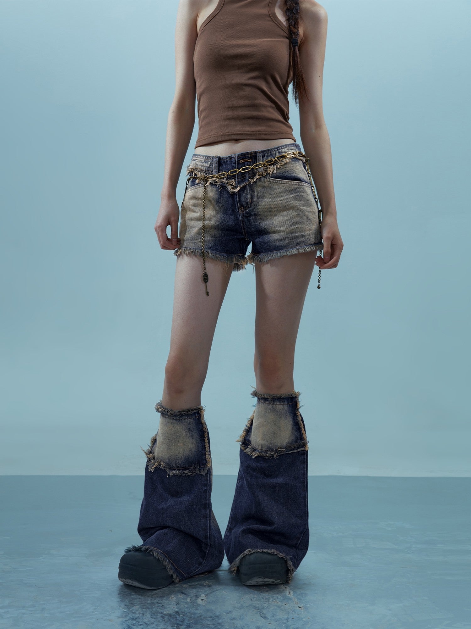 NORTH NODE Light Wash Distressed Aged Raw Frayed Hem Women&