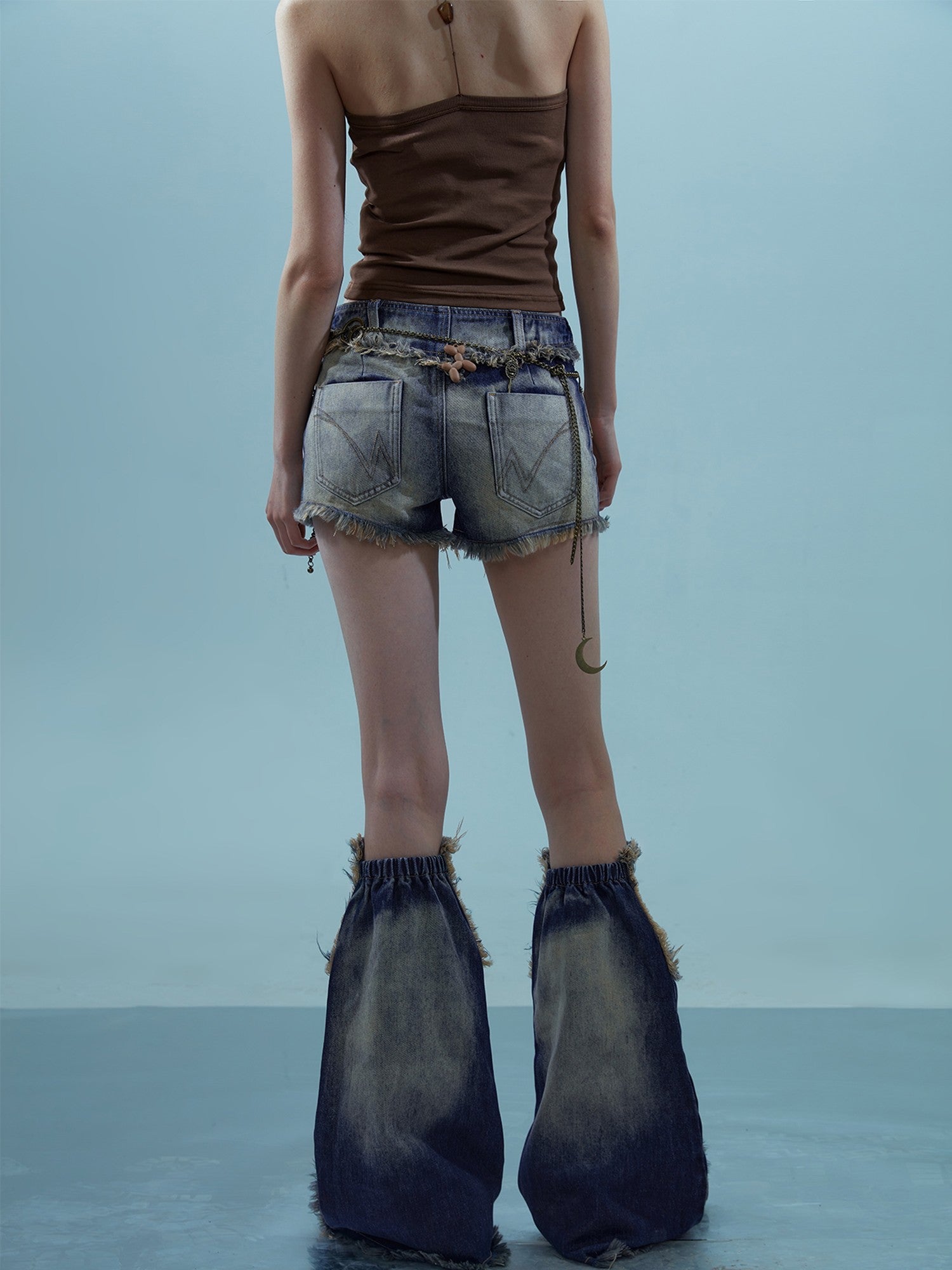 NORTH NODE Light Wash Distressed Aged Raw Frayed Hem Women&