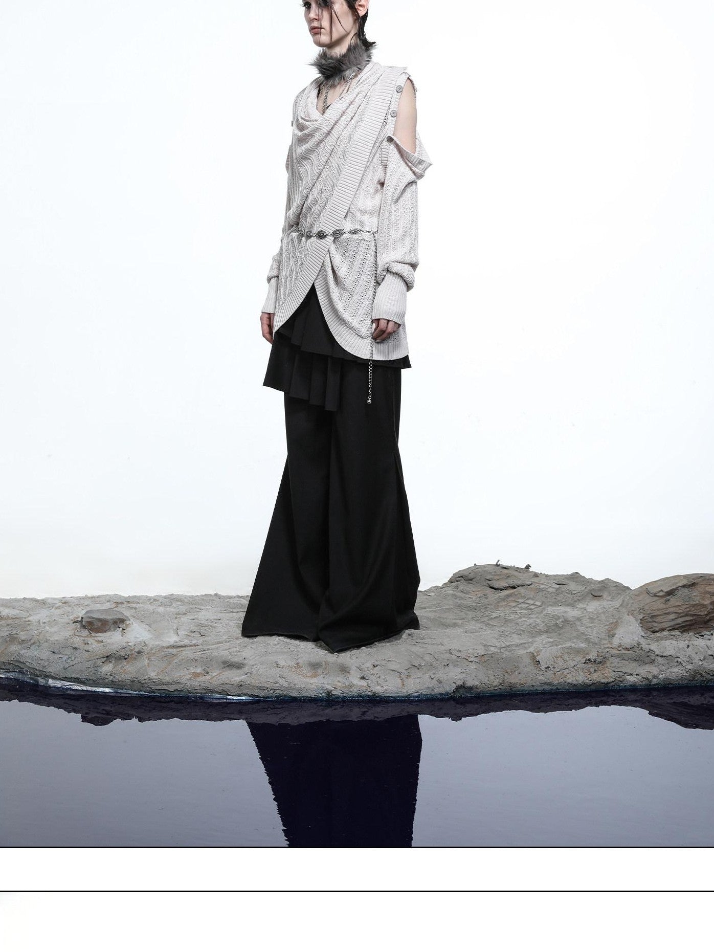 NORTH NODE Mesh Distressed Button Deconstructed Women&
