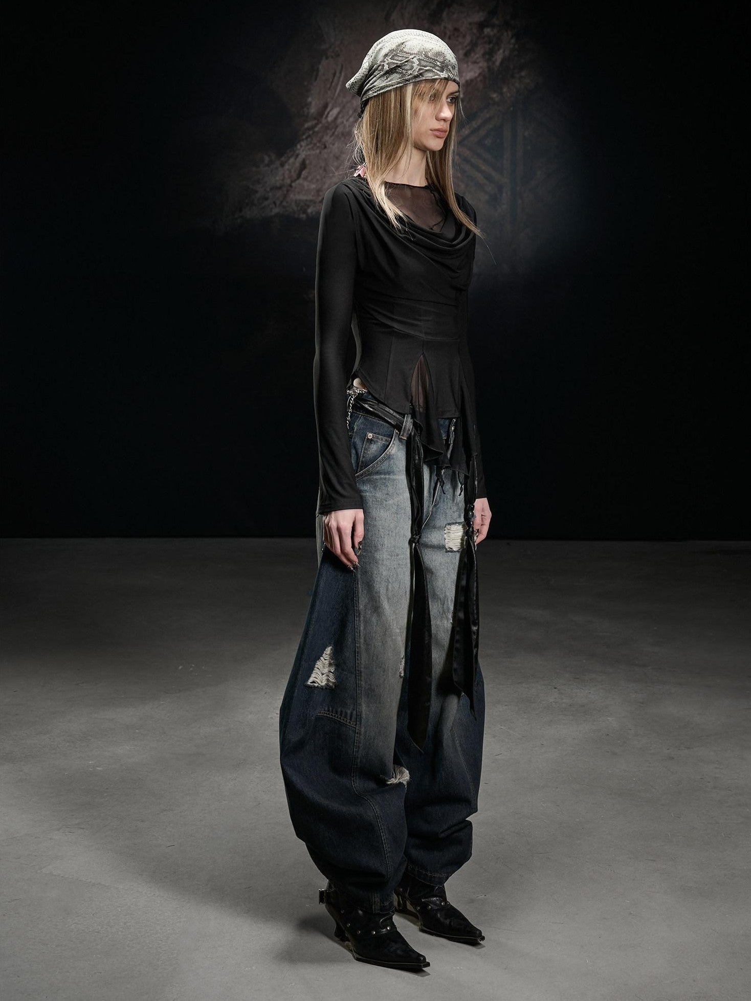 NORTH NODE Mesh Spliced Scoop Neck Slim Fit Women&