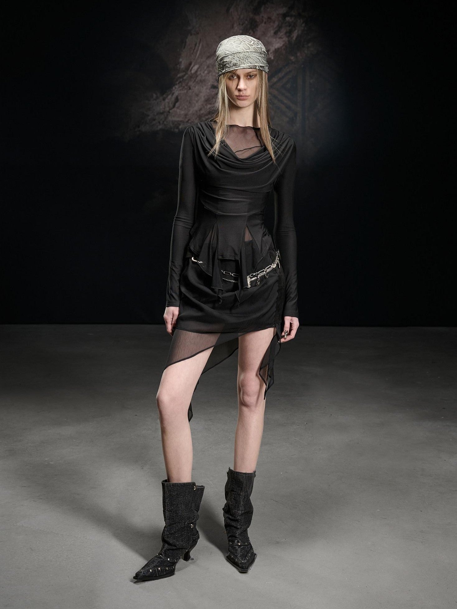 NORTH NODE Mesh Spliced Scoop Neck Slim Fit Women&