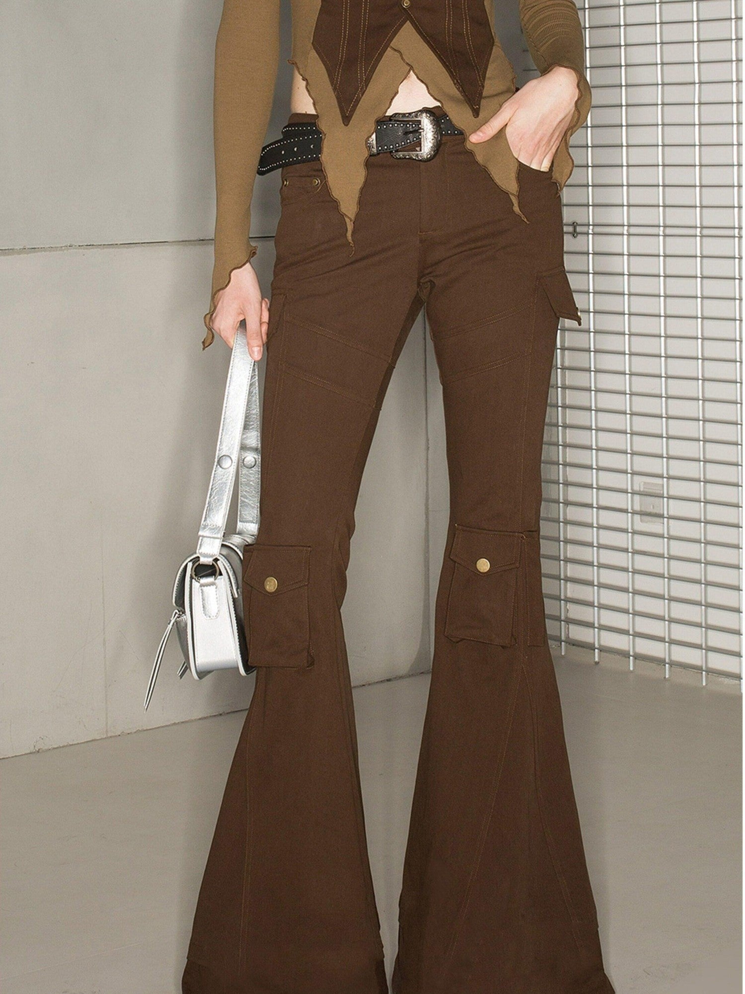 NORTH NODE Multi Pocket Cargo Style Utility Micro Flare Women&