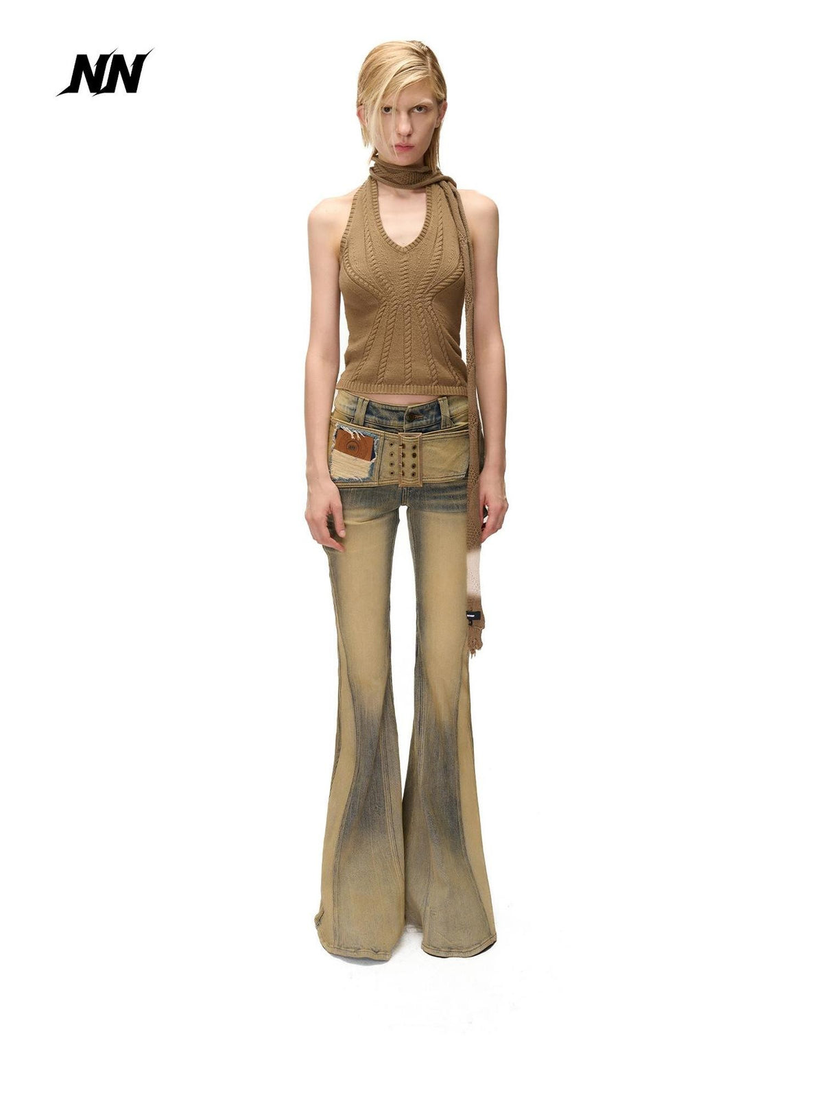 NORTH NODE Open Back Solid Knit V-neck Women&