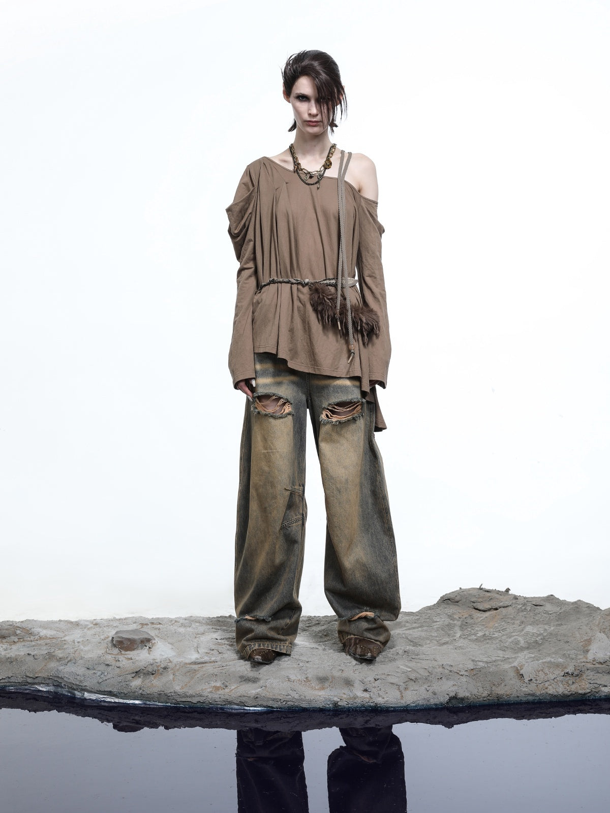 NORTH_NODE_Oversized_Off_Shoulder_Loose_Fit_Women&