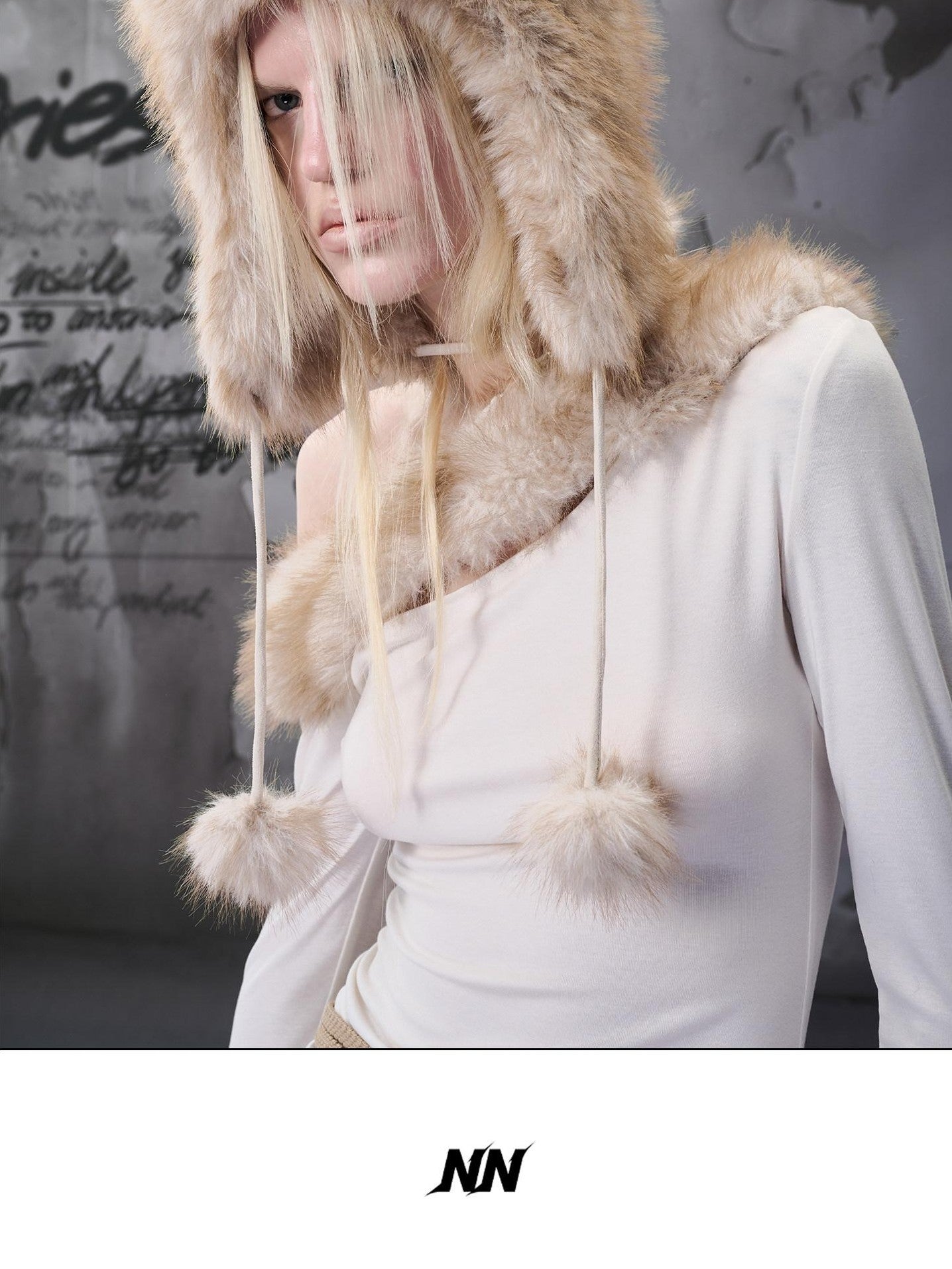 NORTH NODE Plush Fuzzy Pom Pom Cat Ear Earflap Women&