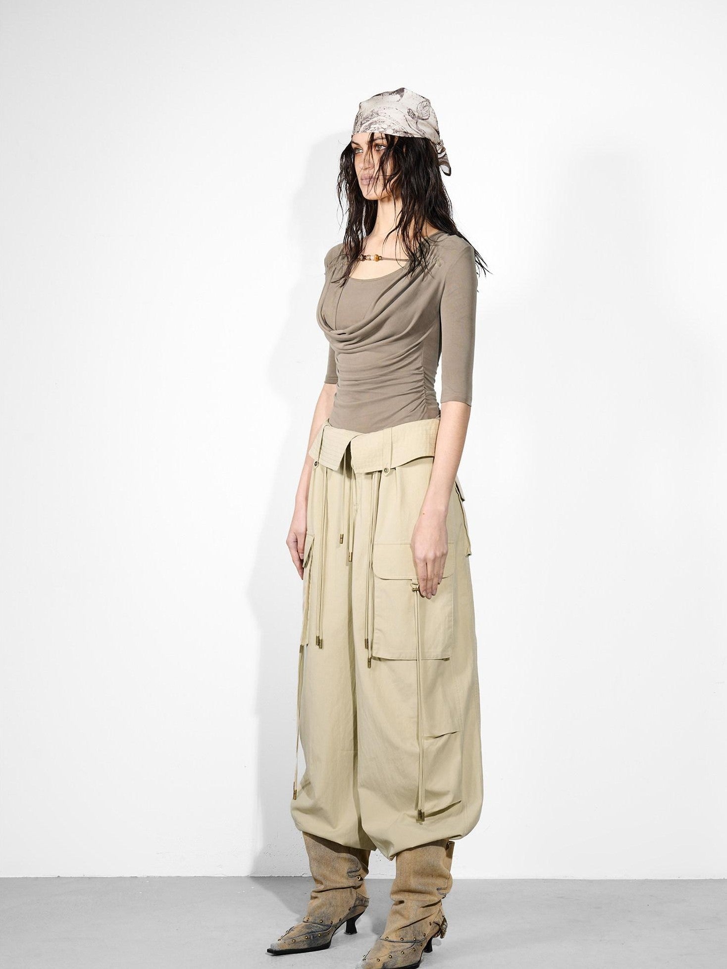 NORTH NODE Ripple Beaded U Neck Pleated Women&