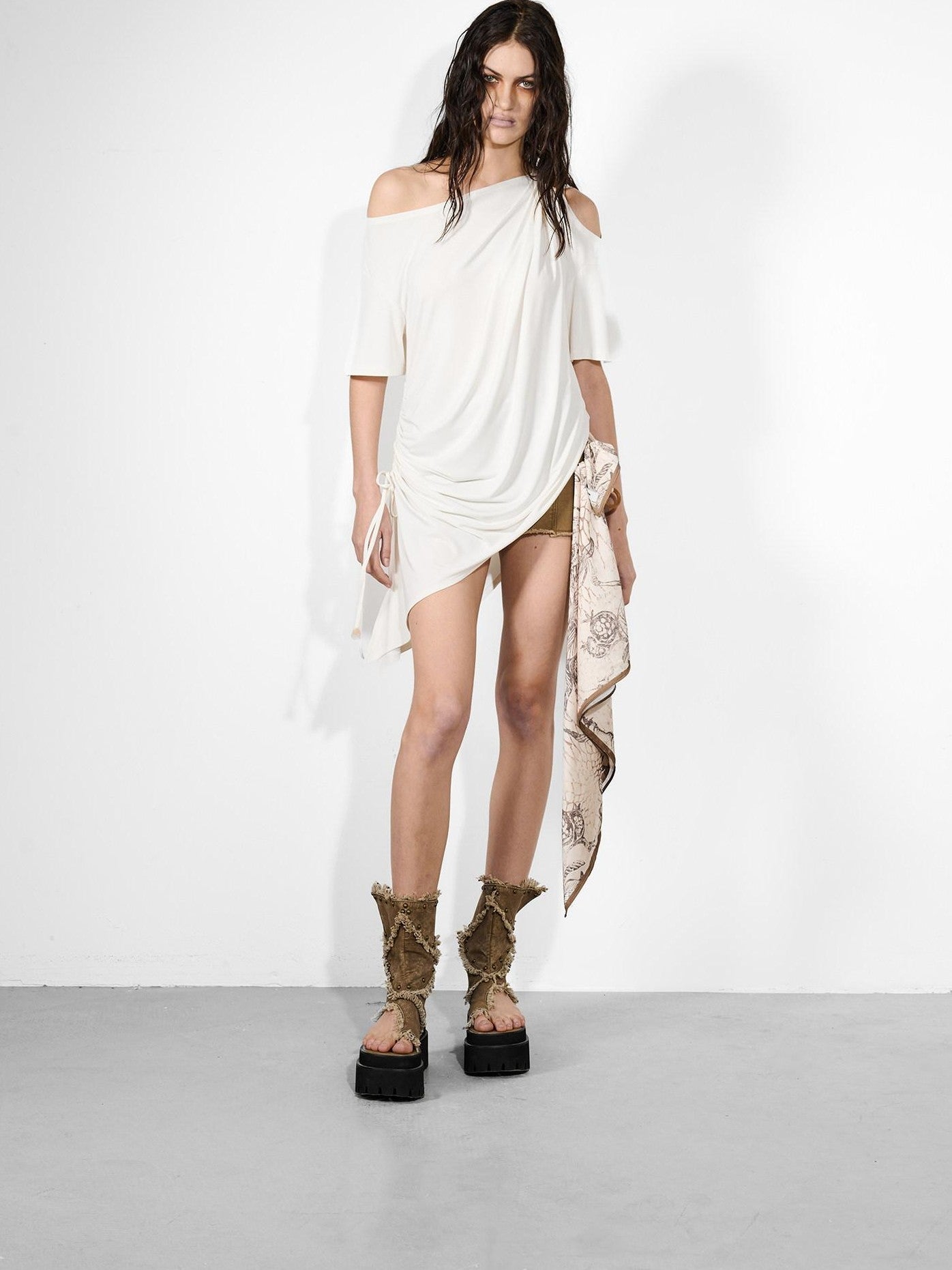 NORTH NODE Ruched Asymmetrical Off Shoulder Short Sleeve Women&