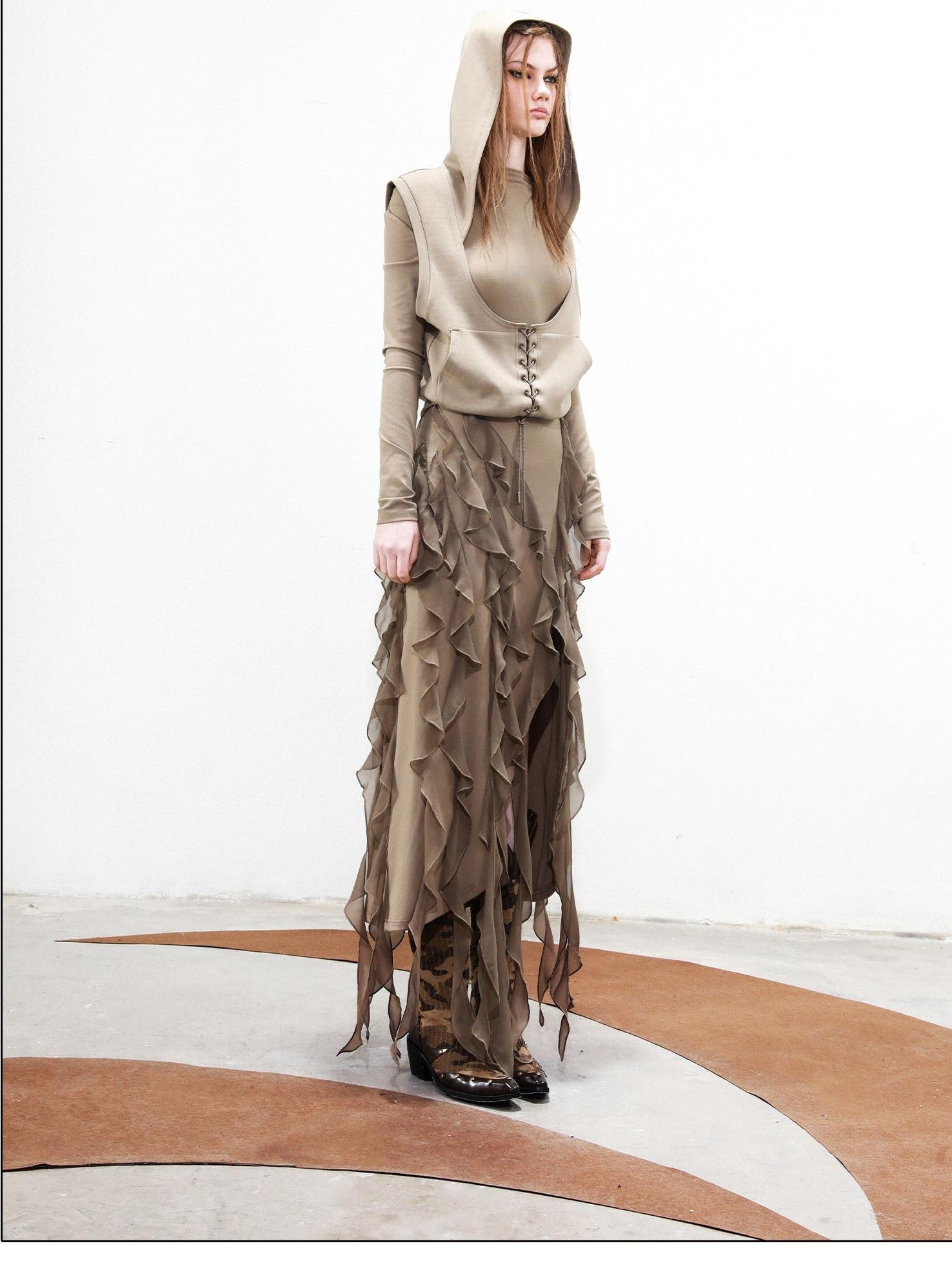 NORTH NODE Ruffled Hem Detachable Vest Two Piece Women&