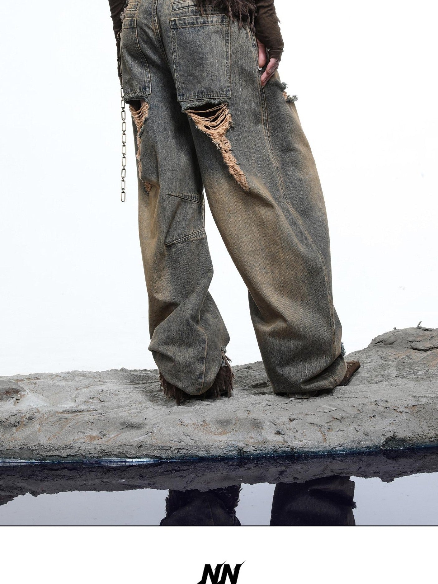 NORTH NODE Sculpted Washed Distressed Curved Cut Women&