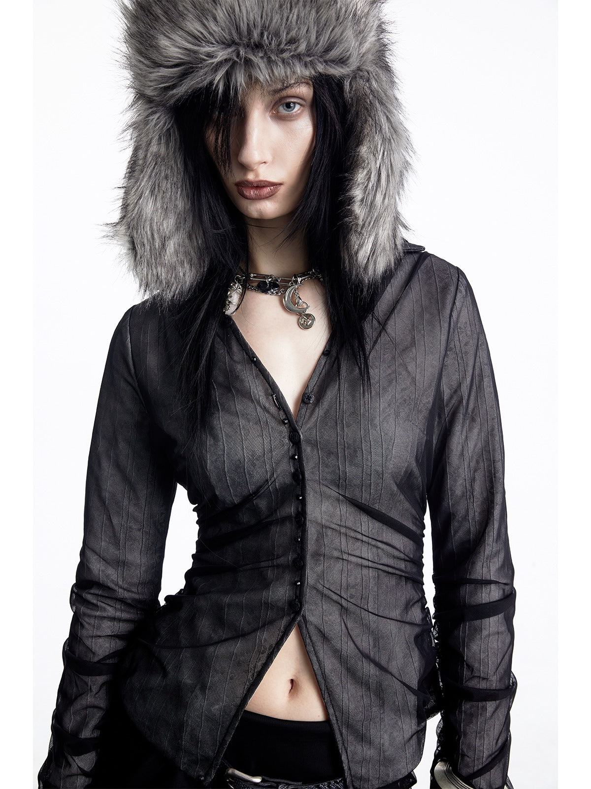 NORTH_NODE_Sheer_Mesh_Spliced_Pleated_Short_Slim_V-neck_Women&