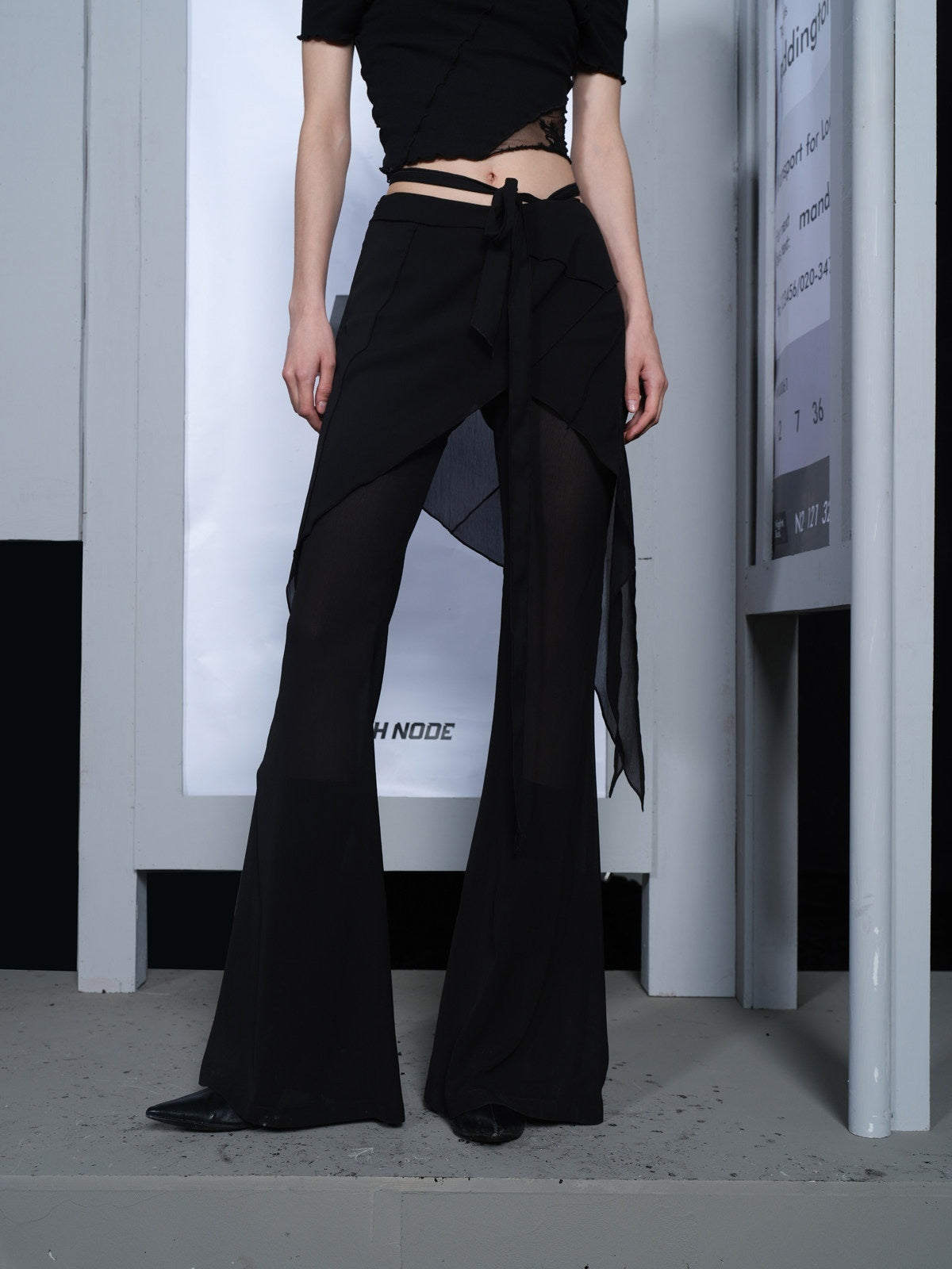 NORTH_NODE_Slimming_Asymmetric_Ruffle_Women&