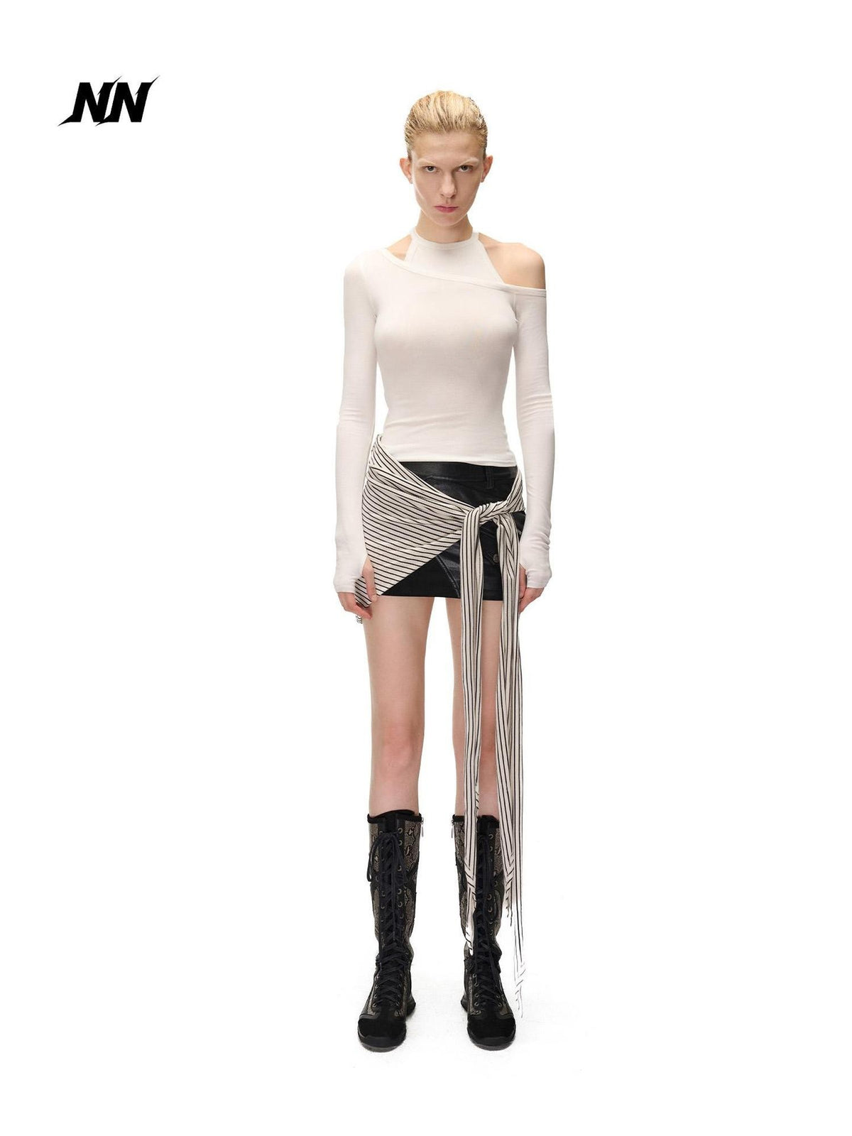NORTH NODE Solid Color Asymmetric One Shoulder Slim Fit Cotton Women&