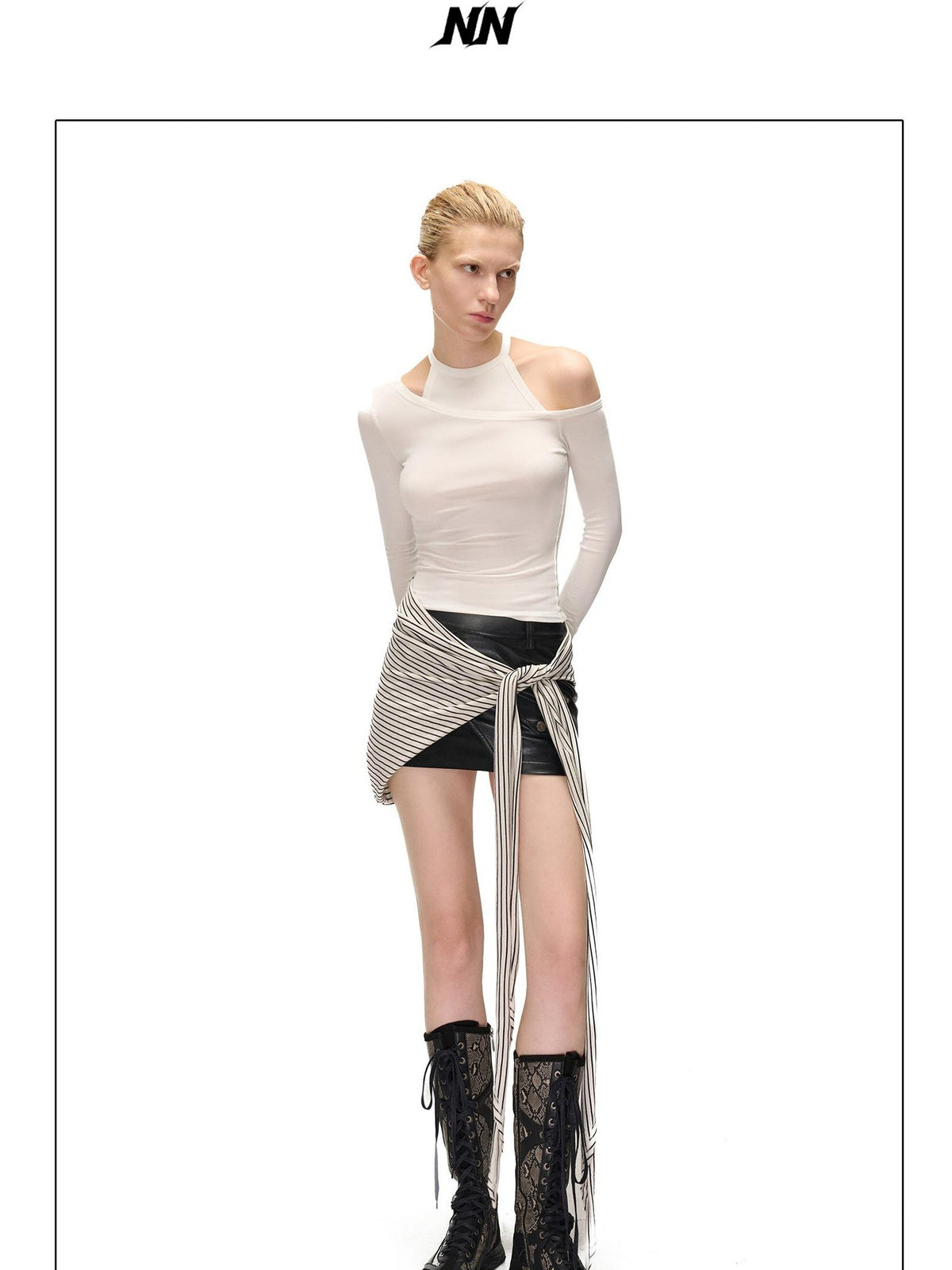 NORTH NODE Solid Color Asymmetric One Shoulder Slim Fit Cotton Women&