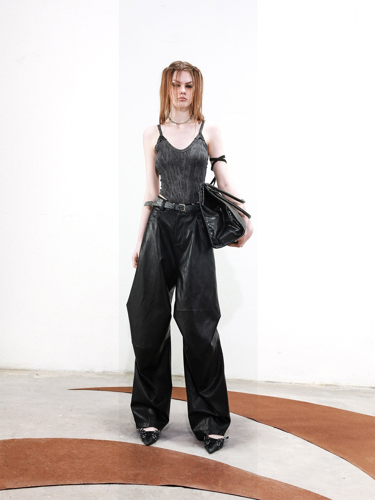 NORTH_NODE_Solid_Spliced_Leather_Panel_Slim_Wrapped_Fit_Women&