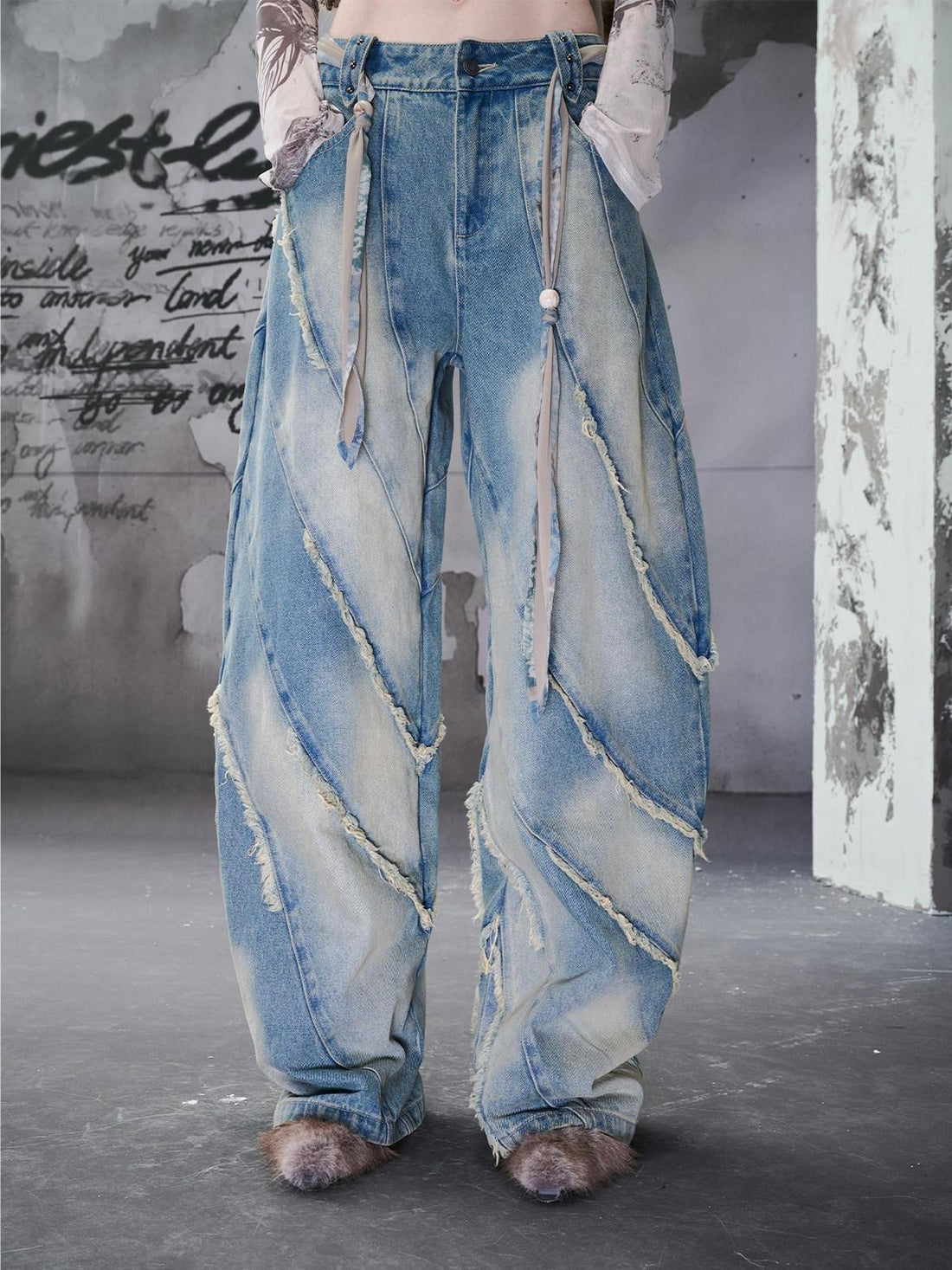 NORTH NODE Spiral Cut Washed Raw Hem Pocket Women&