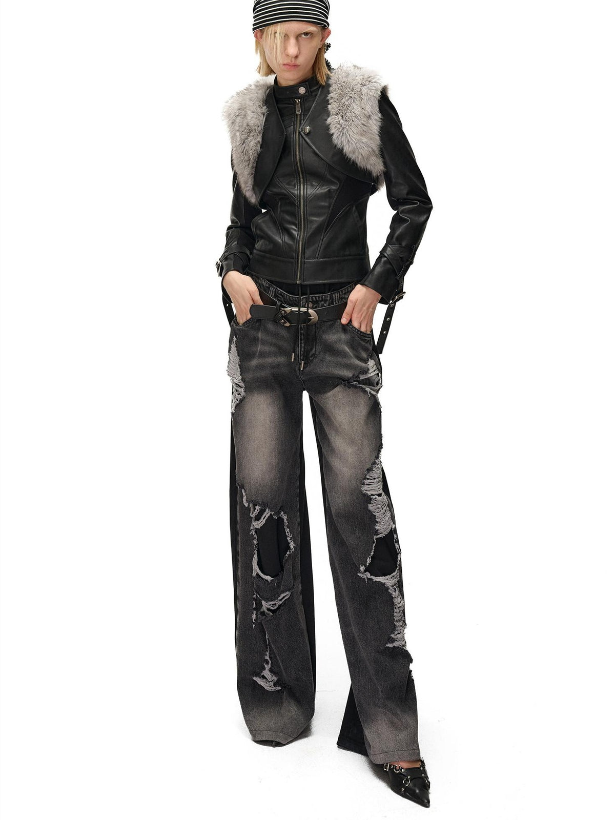 NORTH NODE Spliced Fuzzy Ultra Short Loose V-neck Women&