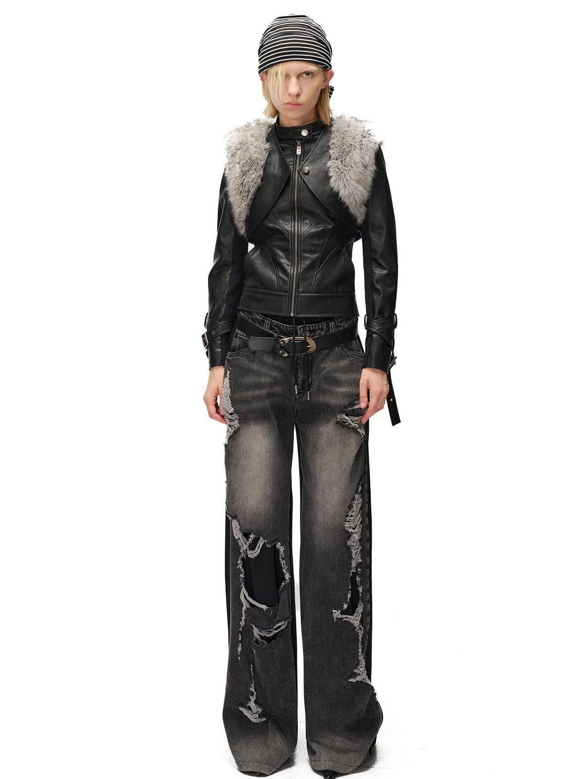 NORTH NODE Spliced Fuzzy Ultra Short Loose V-neck Women&