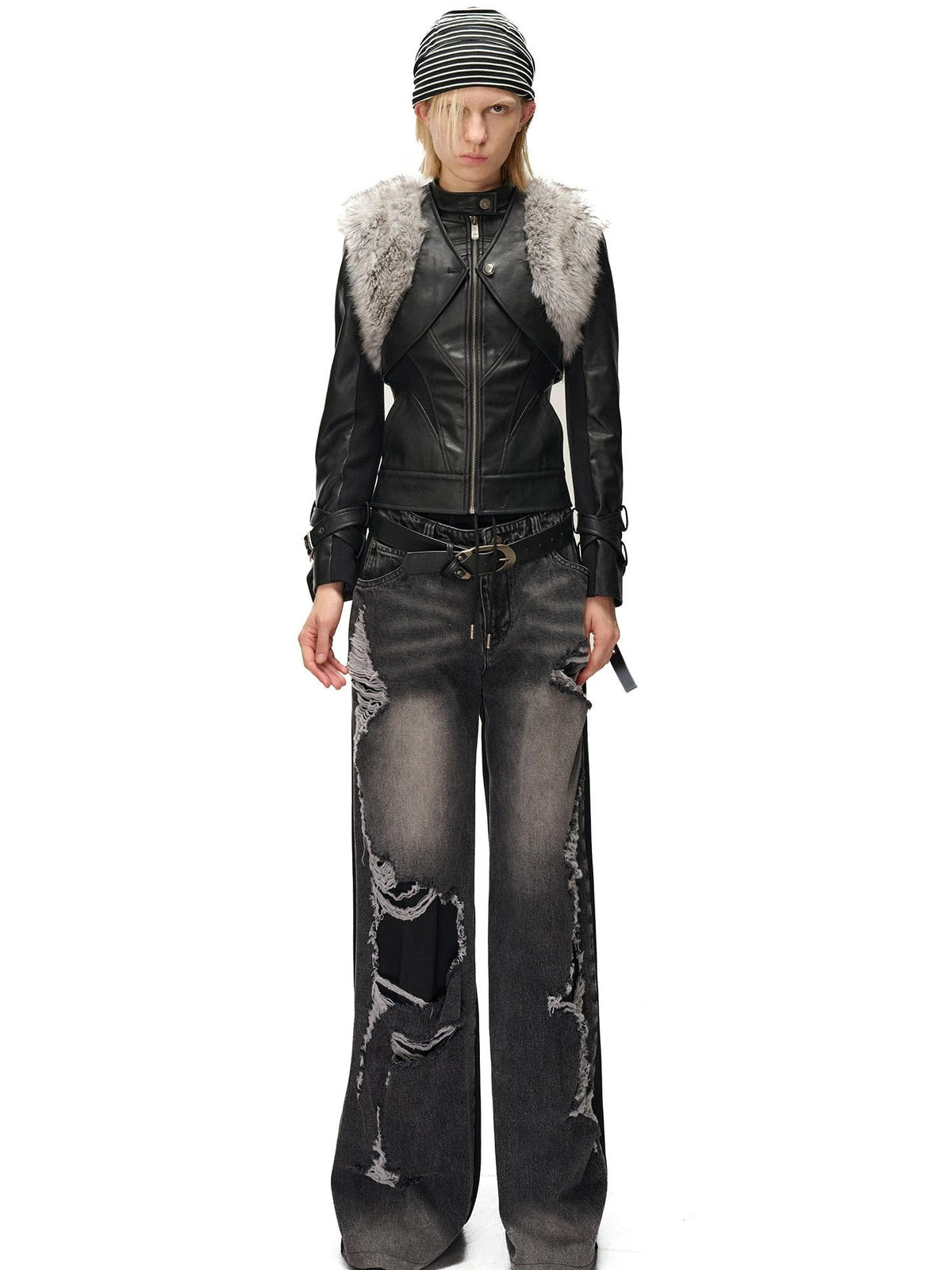 NORTH NODE Spliced Fuzzy Ultra Short Loose V-neck Women&