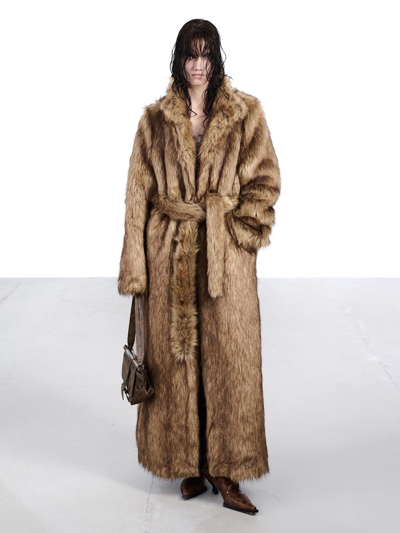 NORTH NODE Thick Faux Fur Stand Collar Oversized Pajama Style Women&