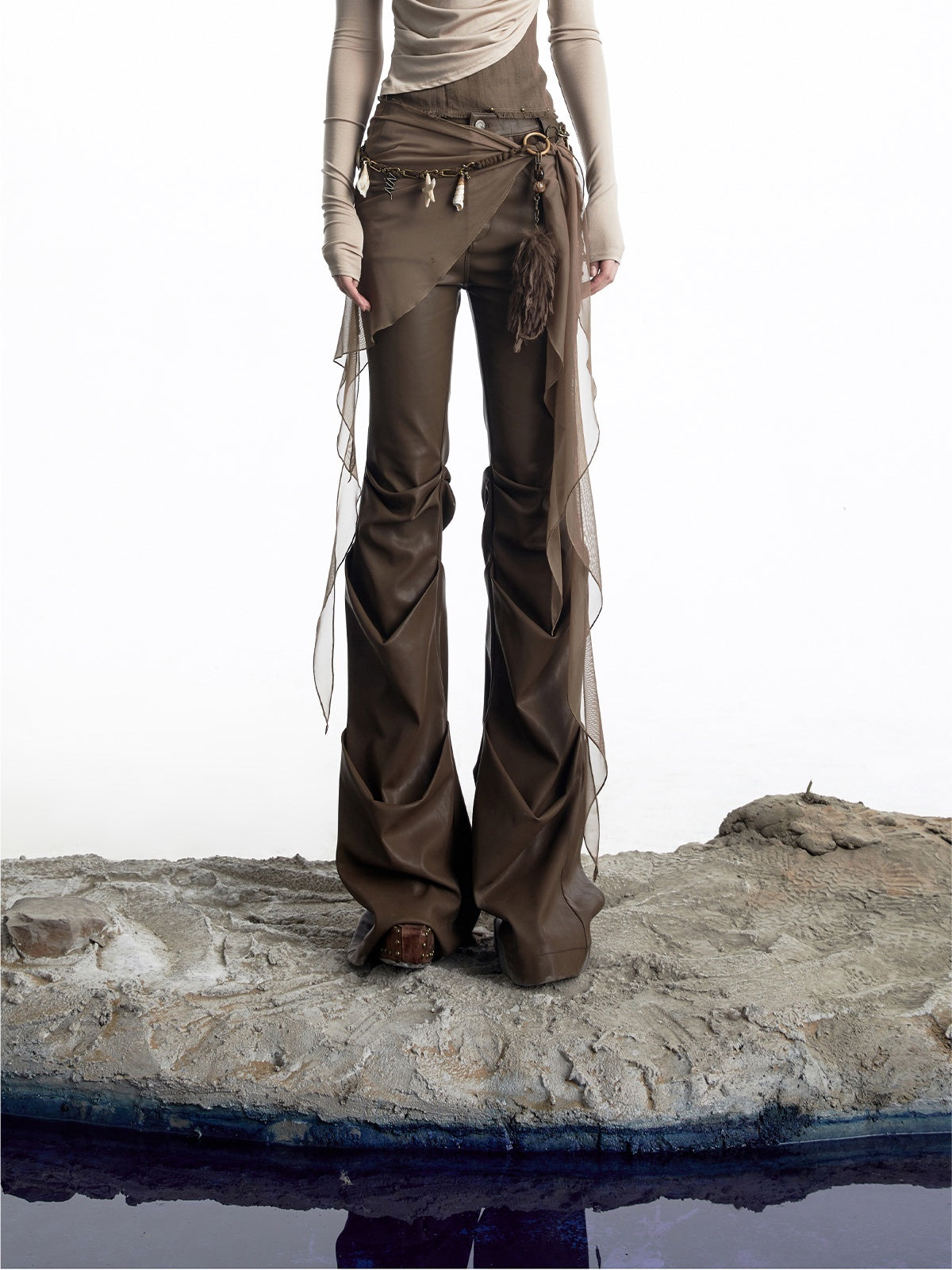 NORTH_NODE_Urban_Nomad_Pleated_Slim_Micro_Flare_Women&