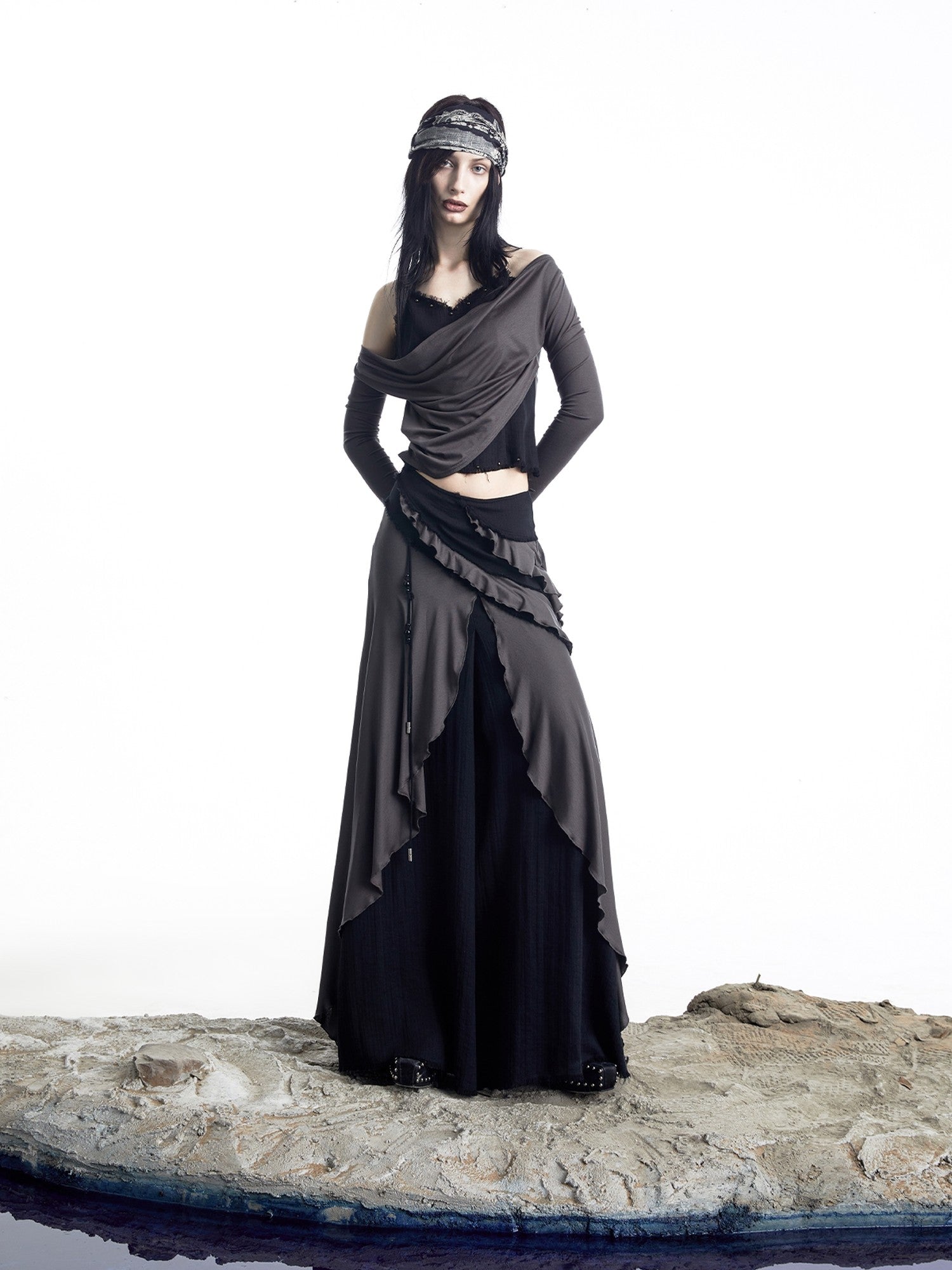 NORTH NODE Urban Nomad Spliced Faux Two Piece Halter Women&